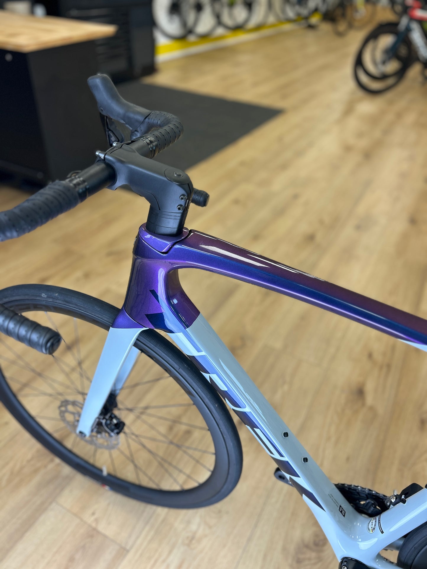 Showroom Model Trek Émonda SL 6 Di2 Carbon Racefiets