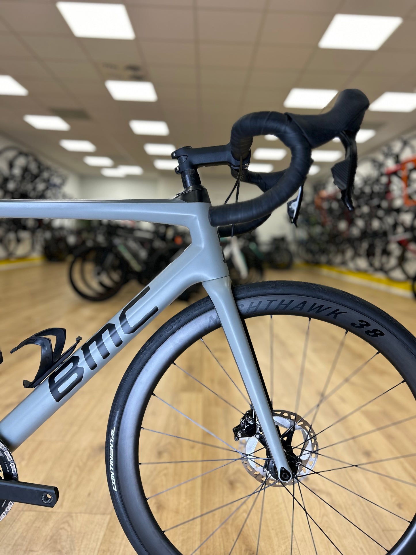 2000KM BMC TeamMachine AXS PM Carbon Disc Race Bike