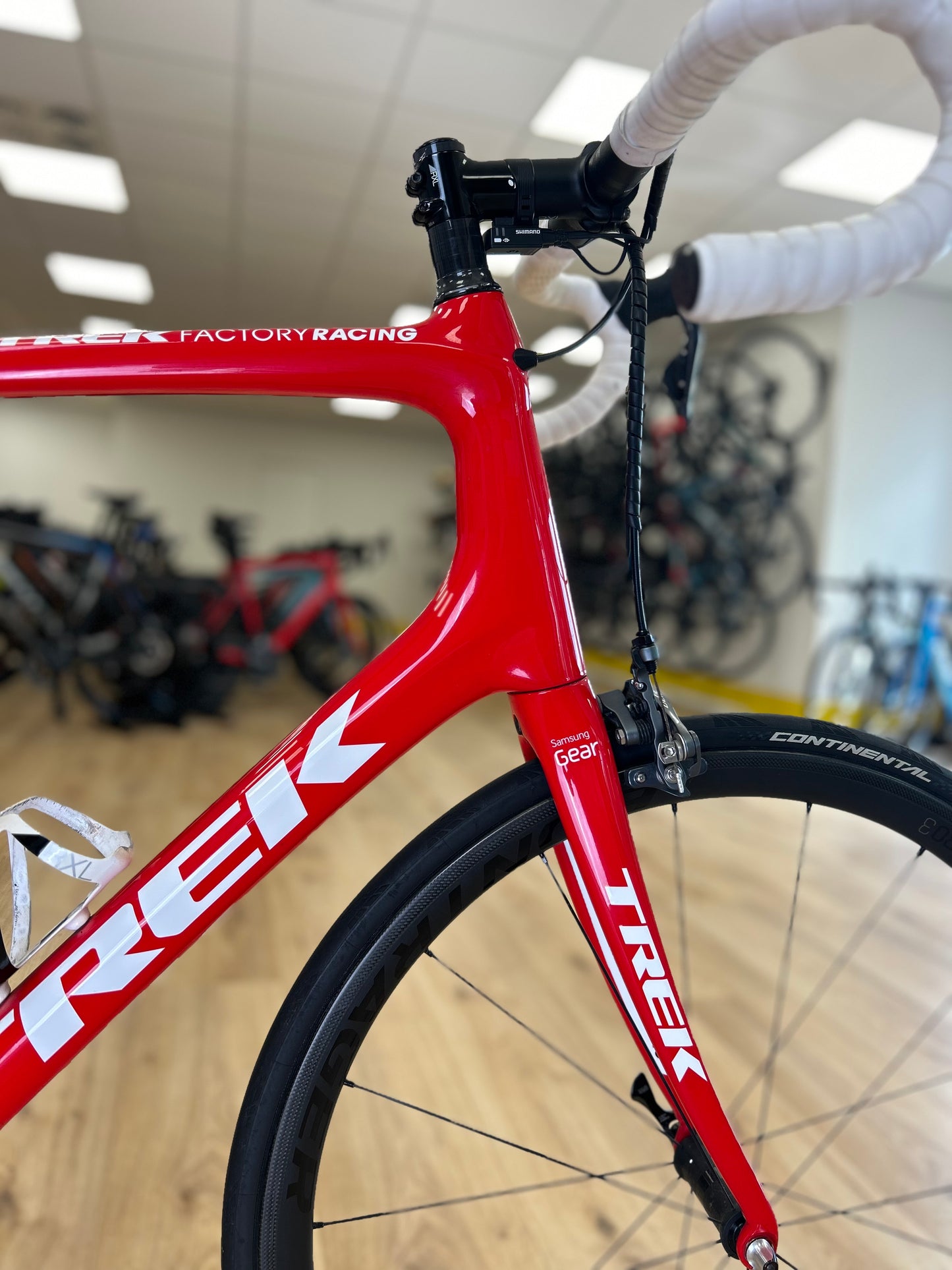 XXL Trek Domane Di2 Full Carbon Road Bike