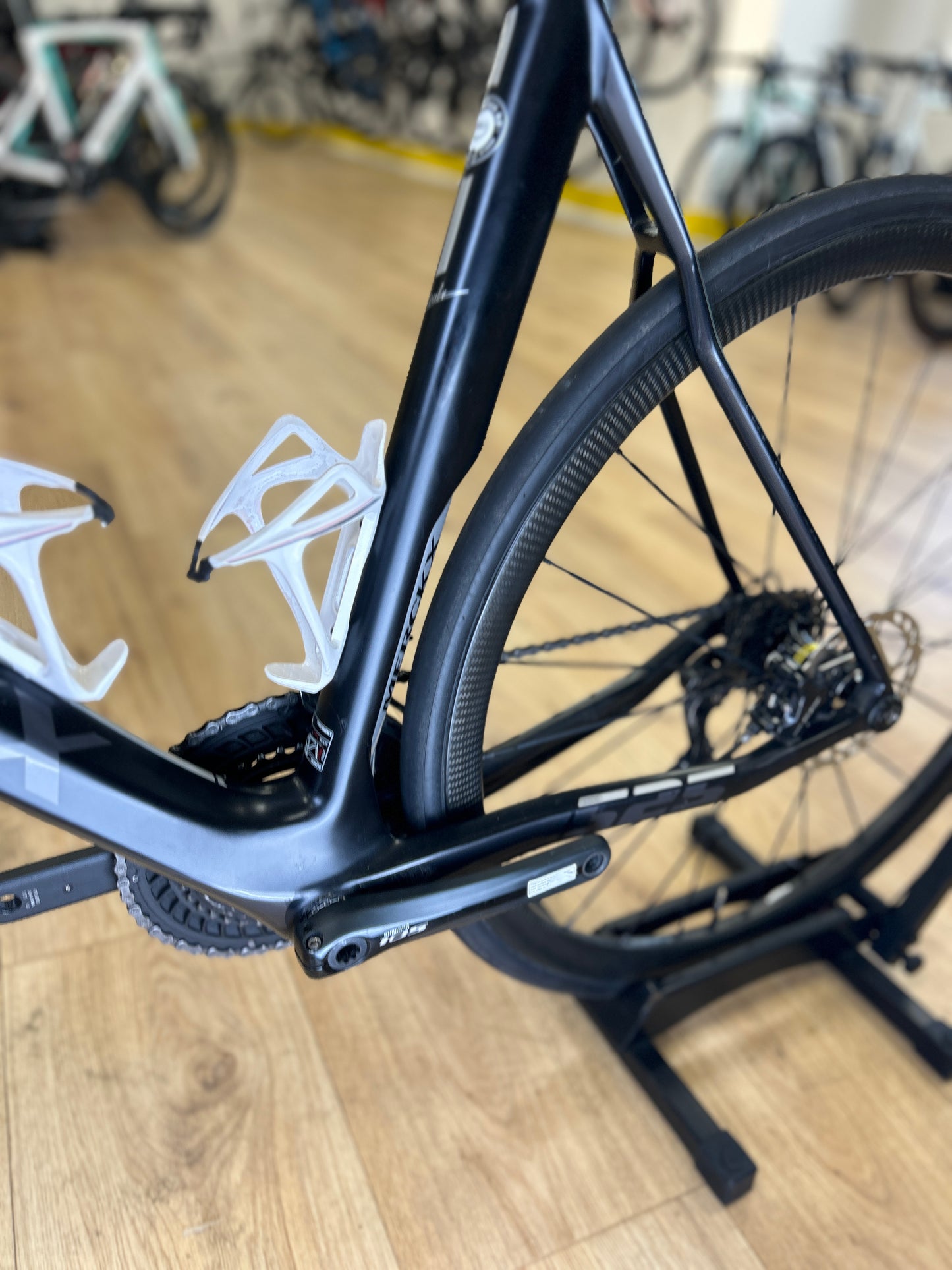 Eddy Merckx EM525 Disc Carbon Racefiets