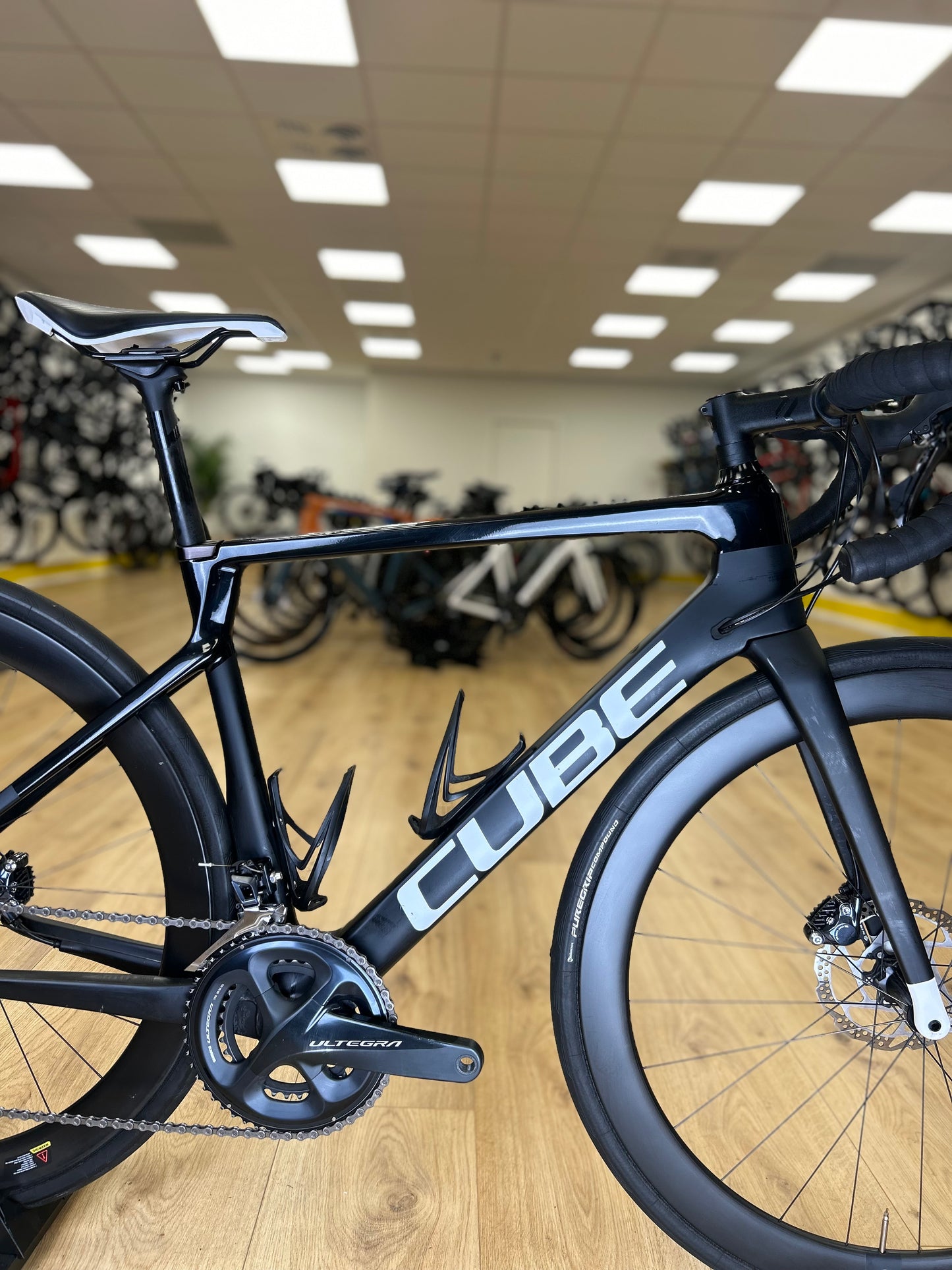 Cube Agree Carbon Racefiets