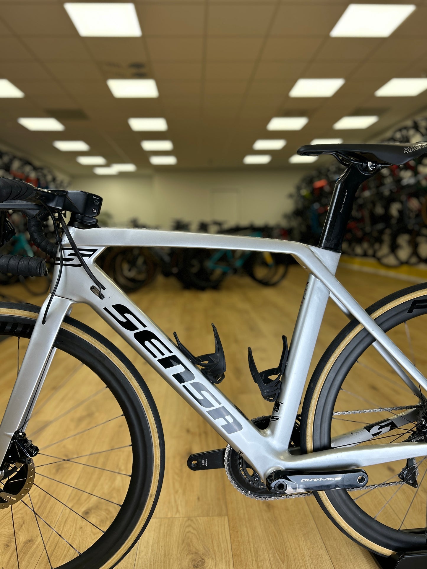 Sensa Giulia Evo Di2 Carbon Racefiets