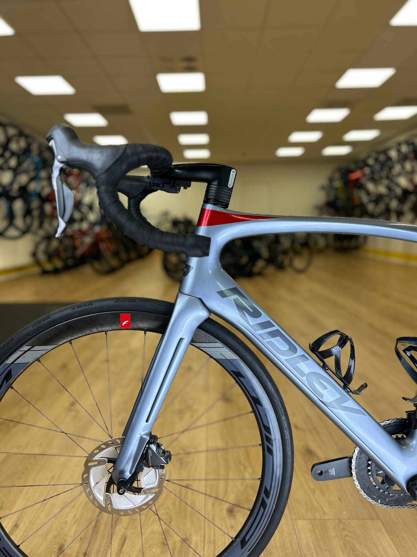 Ridley Noah Aero+ DI2 Carbon Disc Racefiets