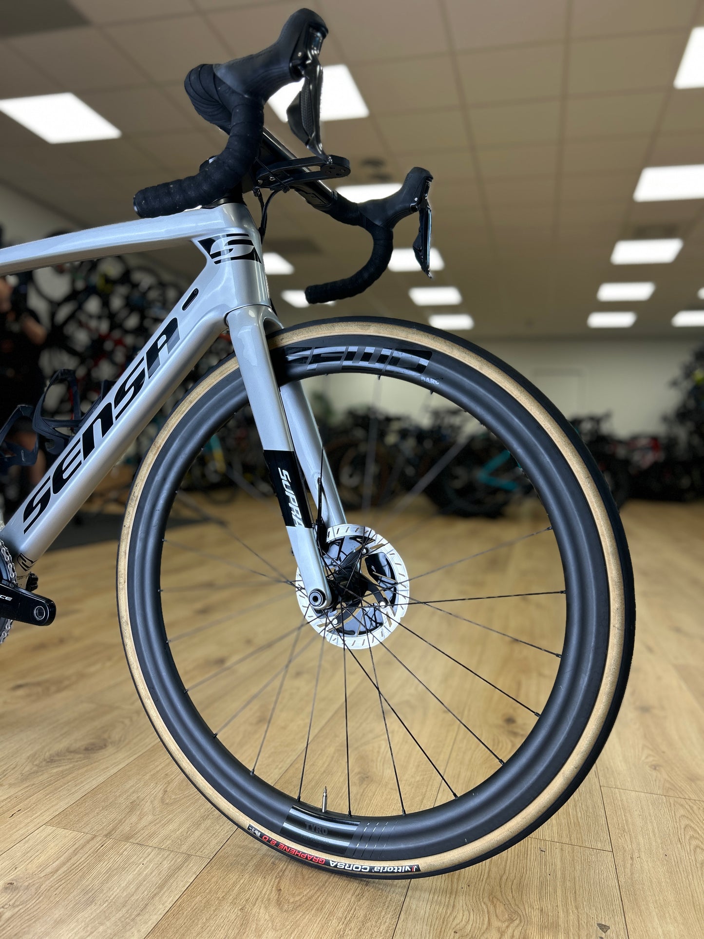 Sensa Giulia Evo Di2 Carbon Racefiets