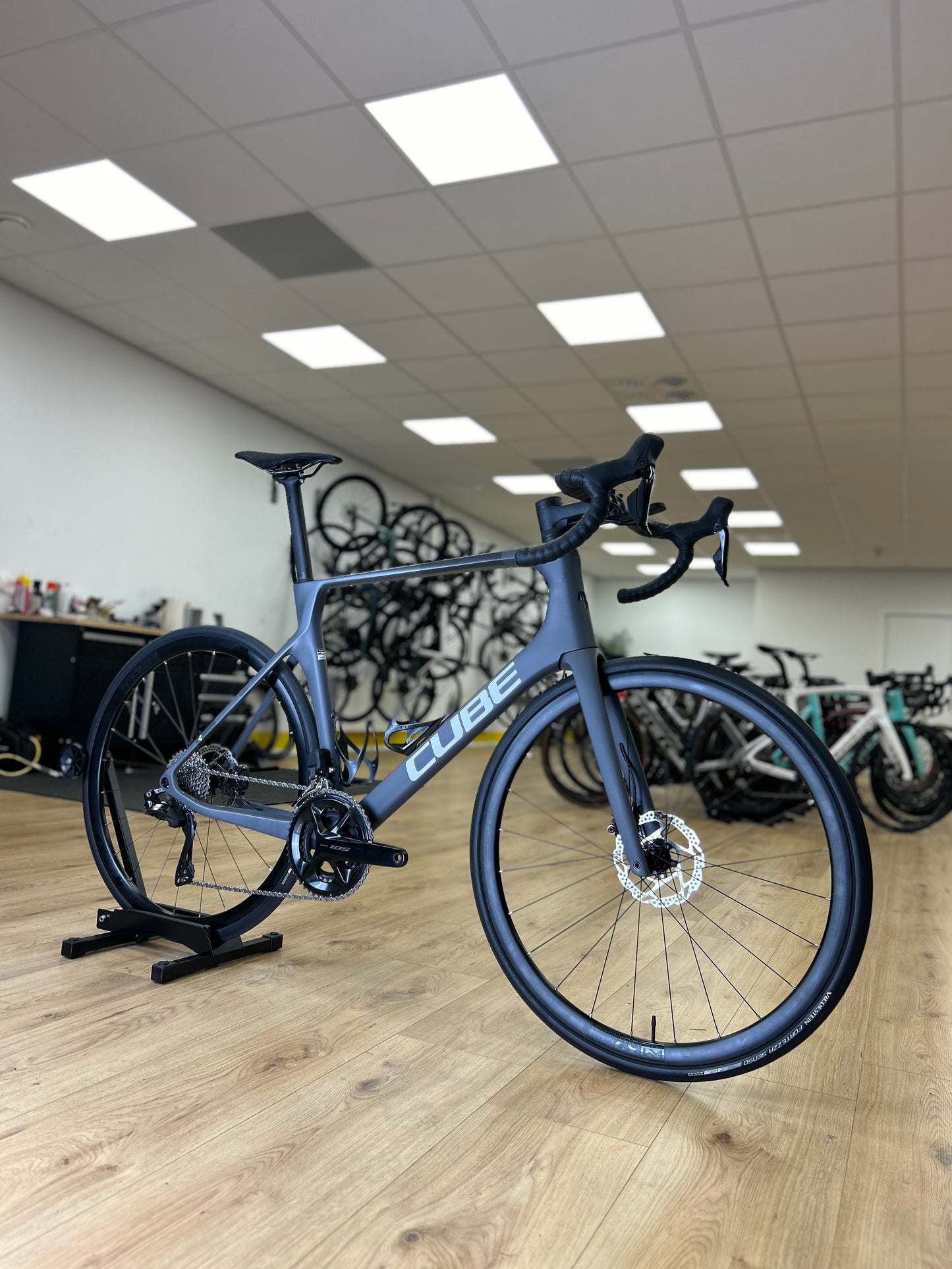 1000km Cube Agree C62 DI2 Carbon Disc Road Bike