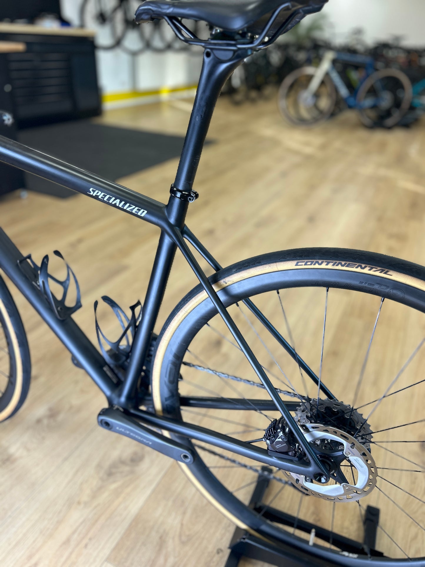 Specialized Aethos Di2 Carbon Racefiets