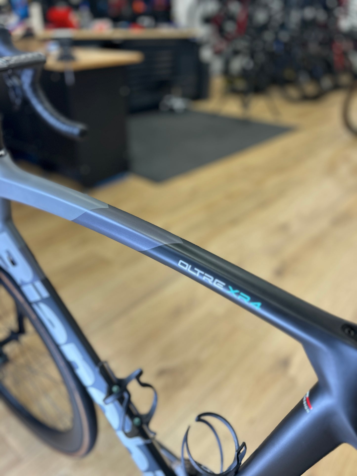 Bianchi Oltre XR4 AXS Carbon Racefiets