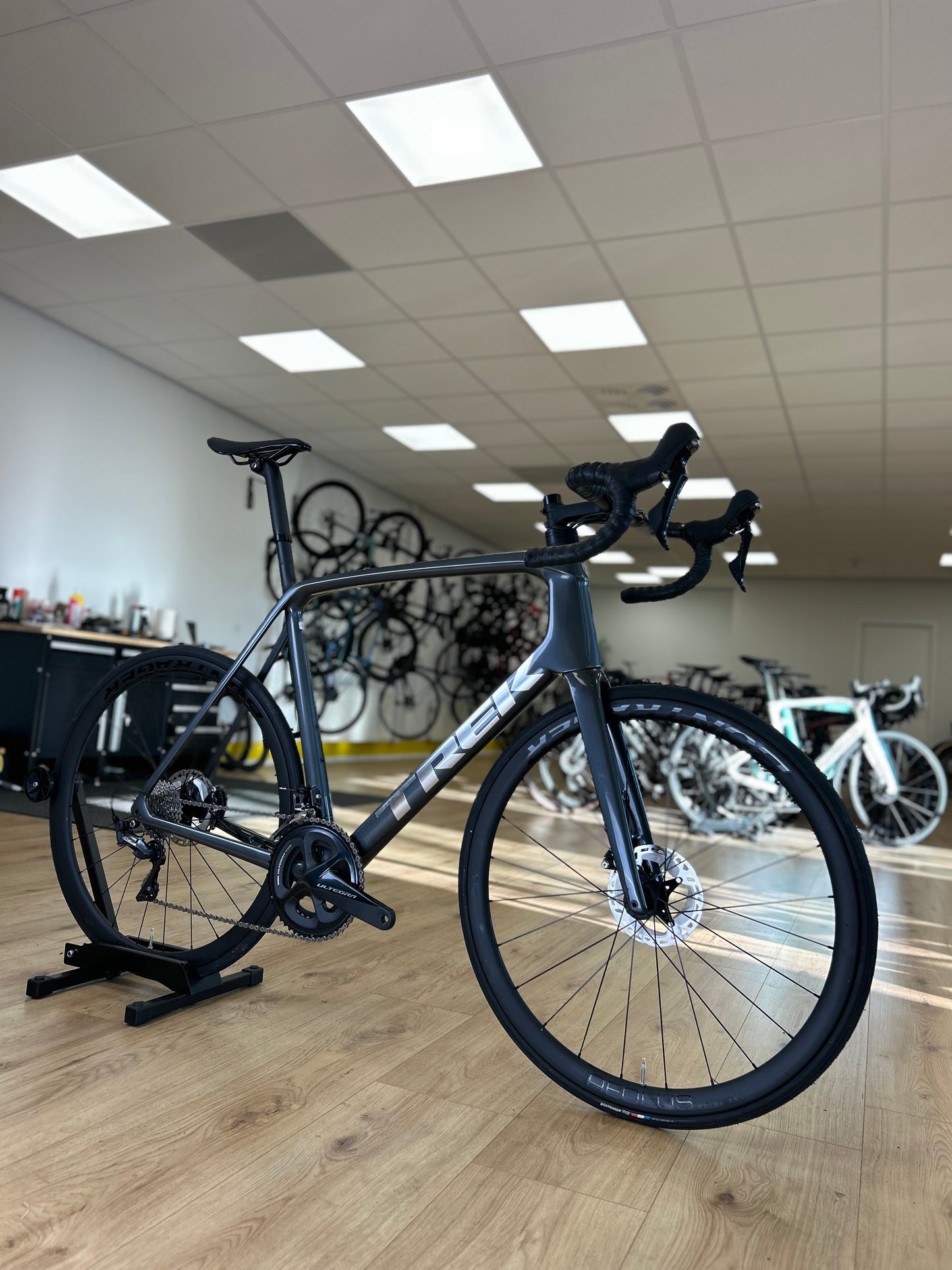 250km Trek Emonda Sl6 Pro Carbon Disc Racefiets
