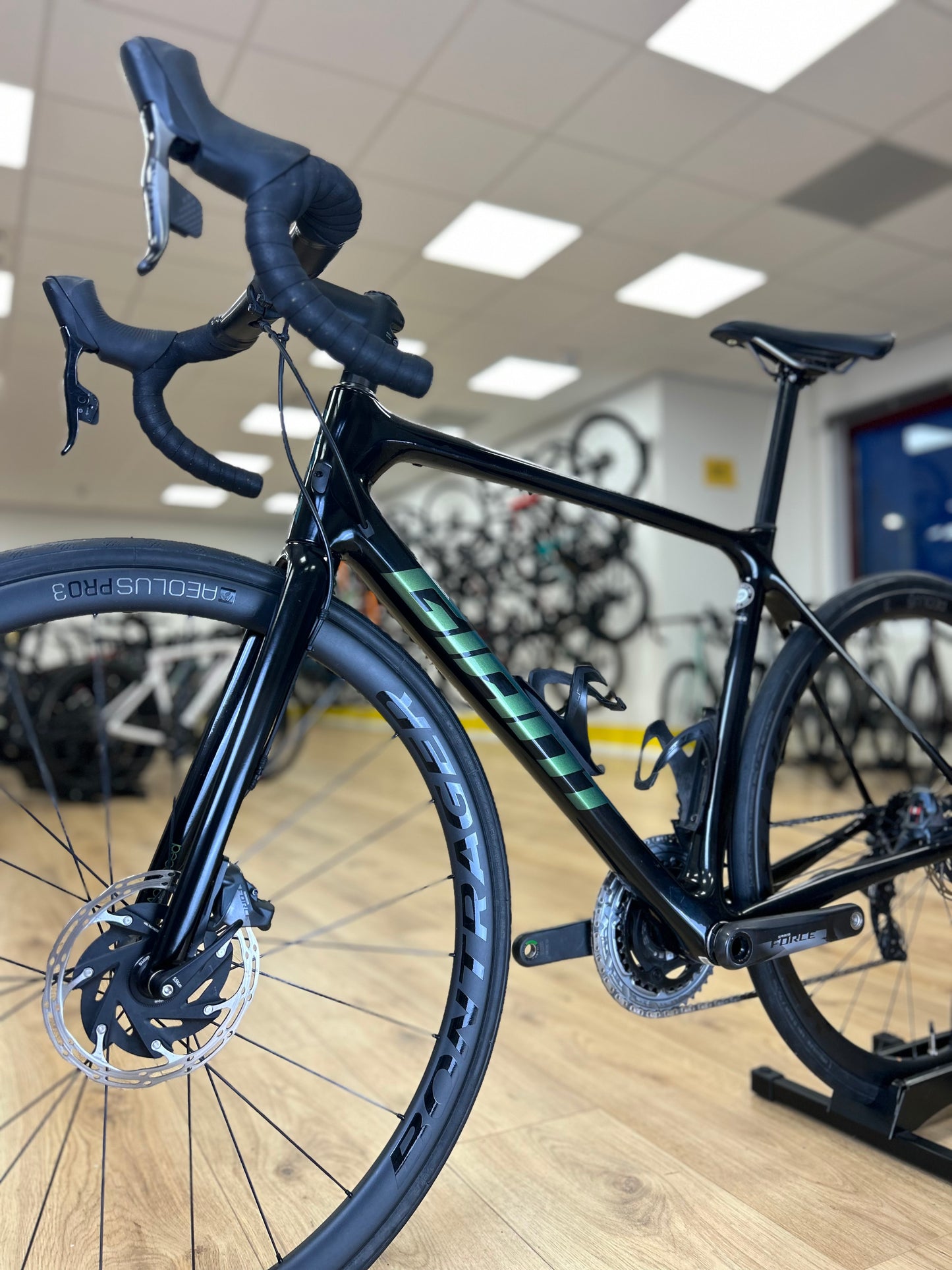 Giant TCR AXS PM Carbon Disc Racefiets