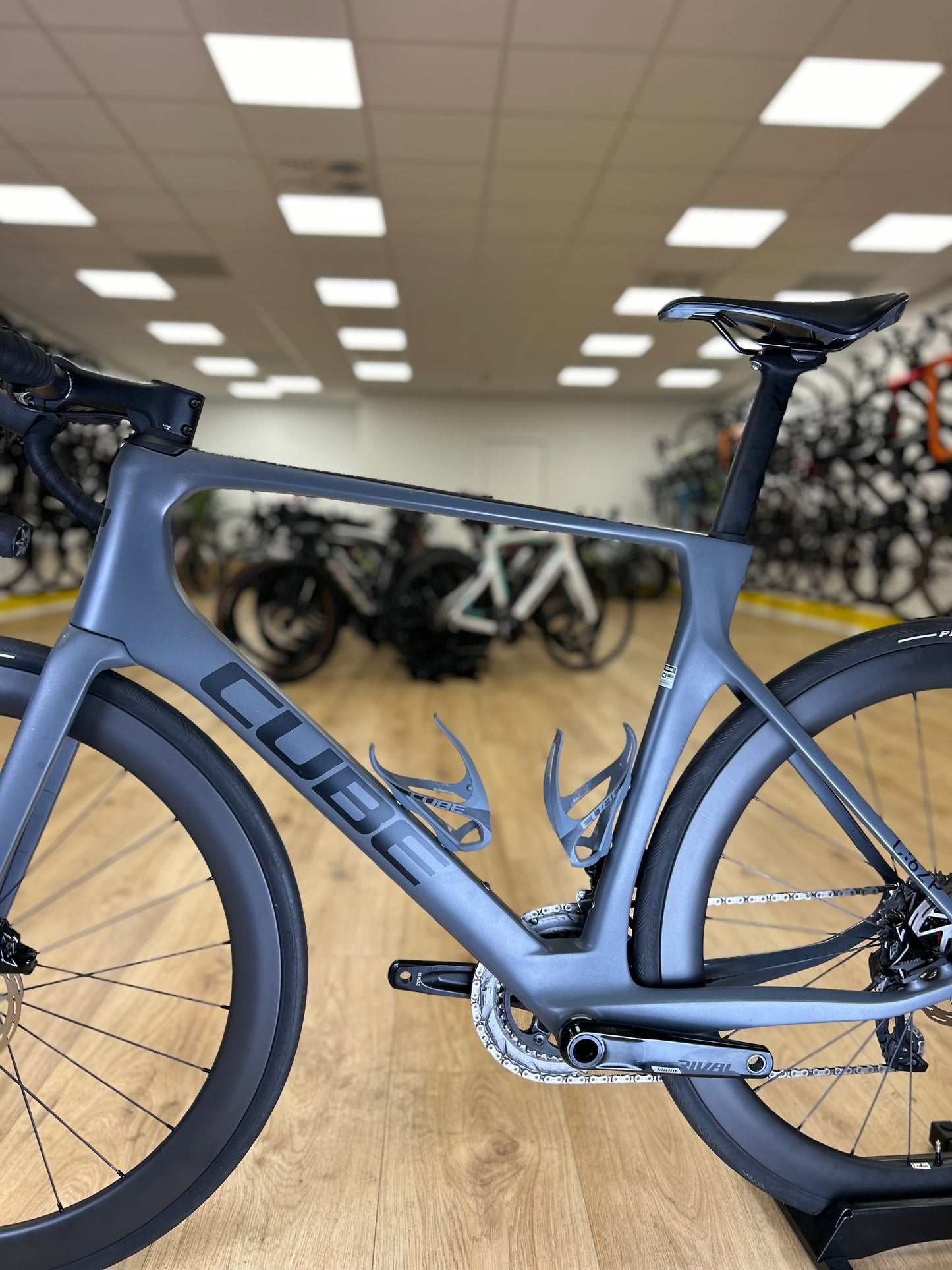 Cube Agree AXS Carbon Disc Racefiets