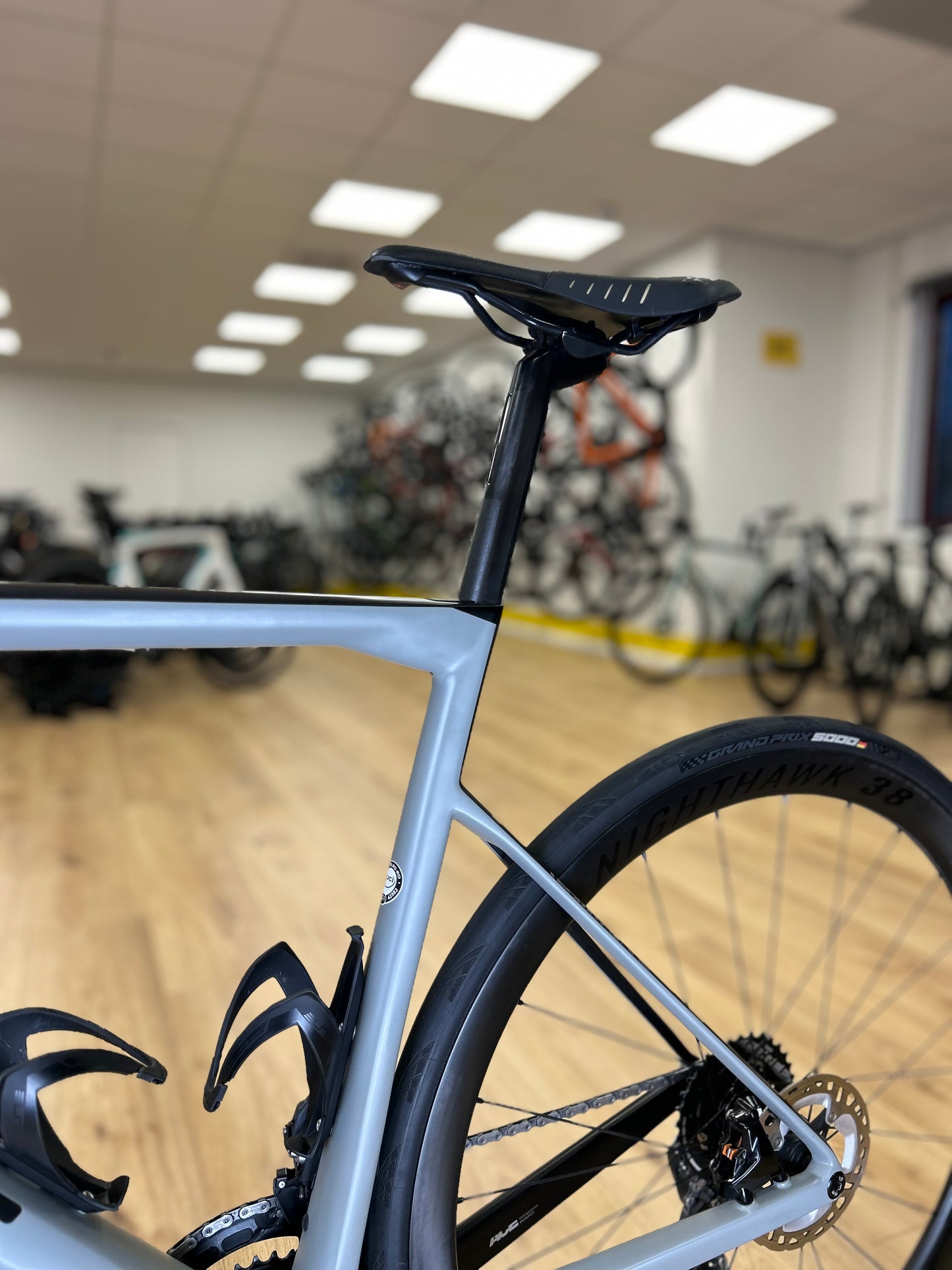 2000KM BMC TeamMachine AXS PM Carbon Disc Race Bike
