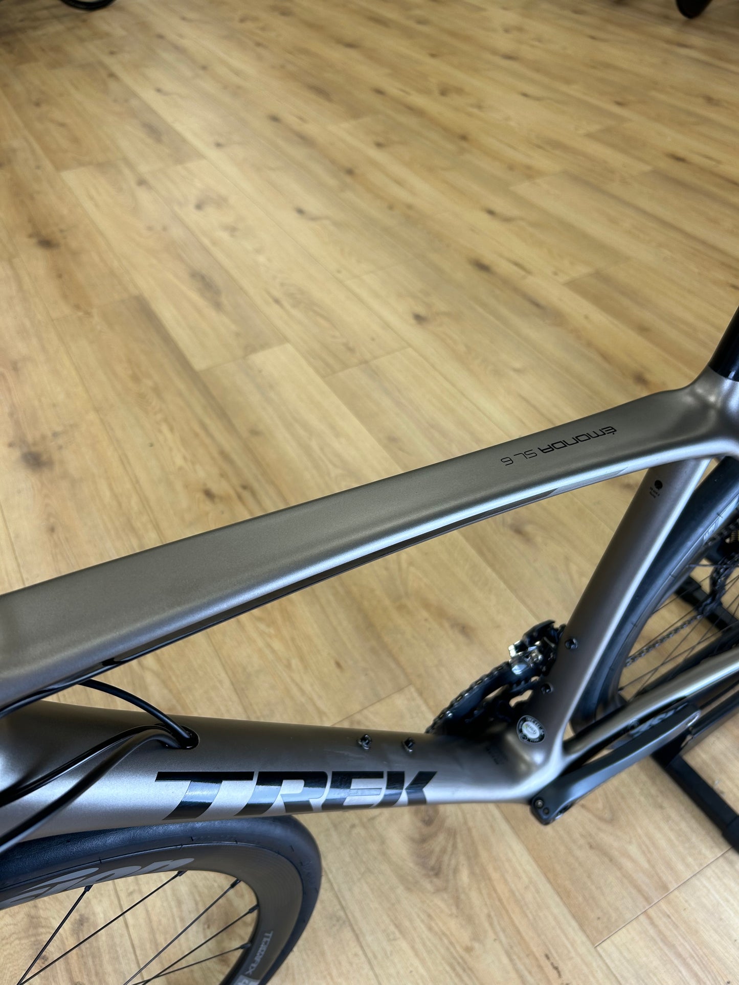 Trek Emonda SL6 Carbon Disc Racefiets
