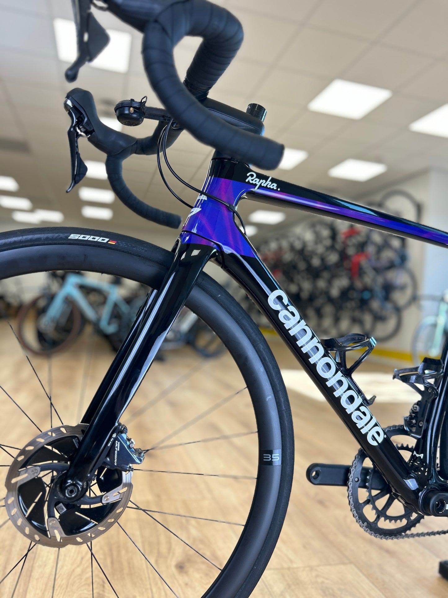 Rapha Cannondale SuperSixEvo HM Carbon Disc Racefiets