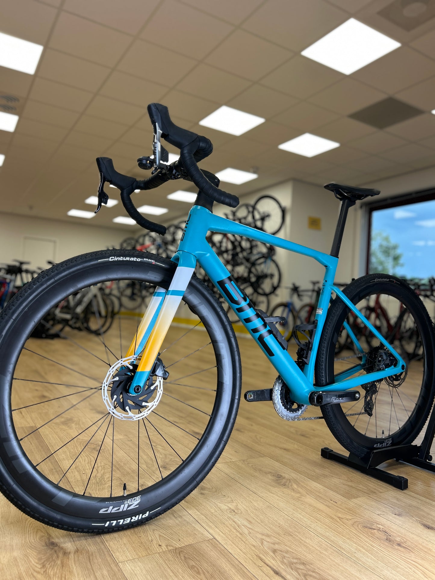 BMC KAIUS 01 Carbon Gravel Fiets