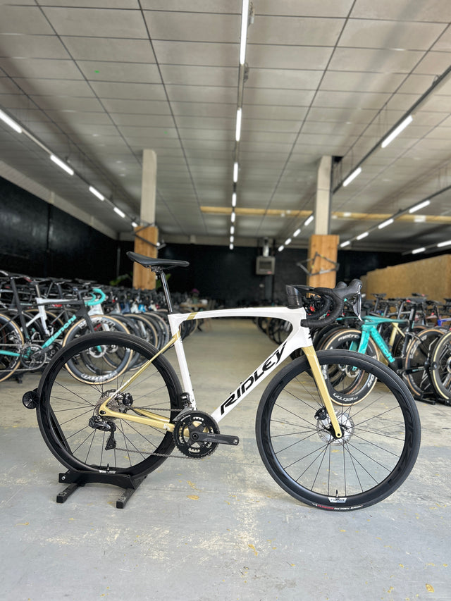 Ridley Fenix SLiC Di2 Carbon Road Bike