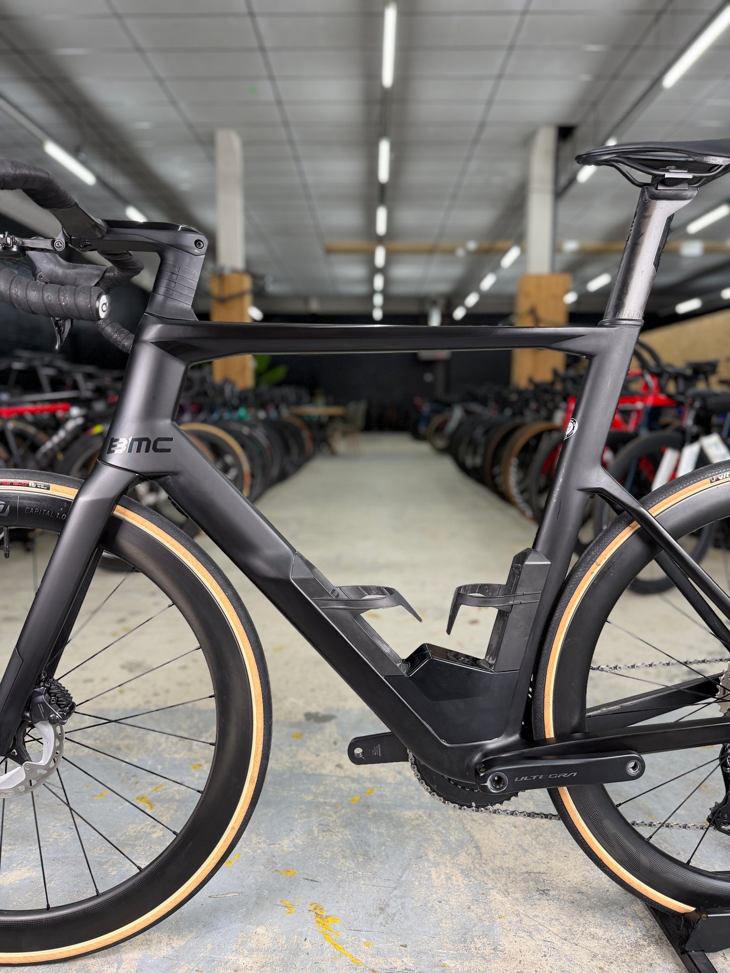 BMC Timemachine ROAD 01 Di2 Carbon Racefiets