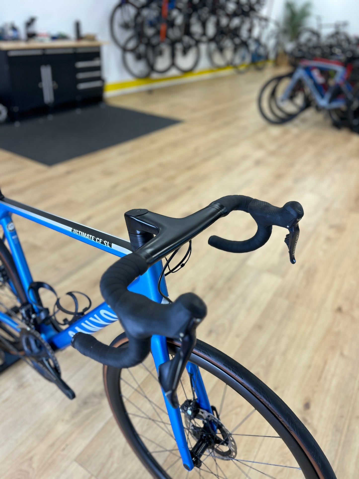 Canyon Ultimate CF SL Di2 Carbon Racefiets