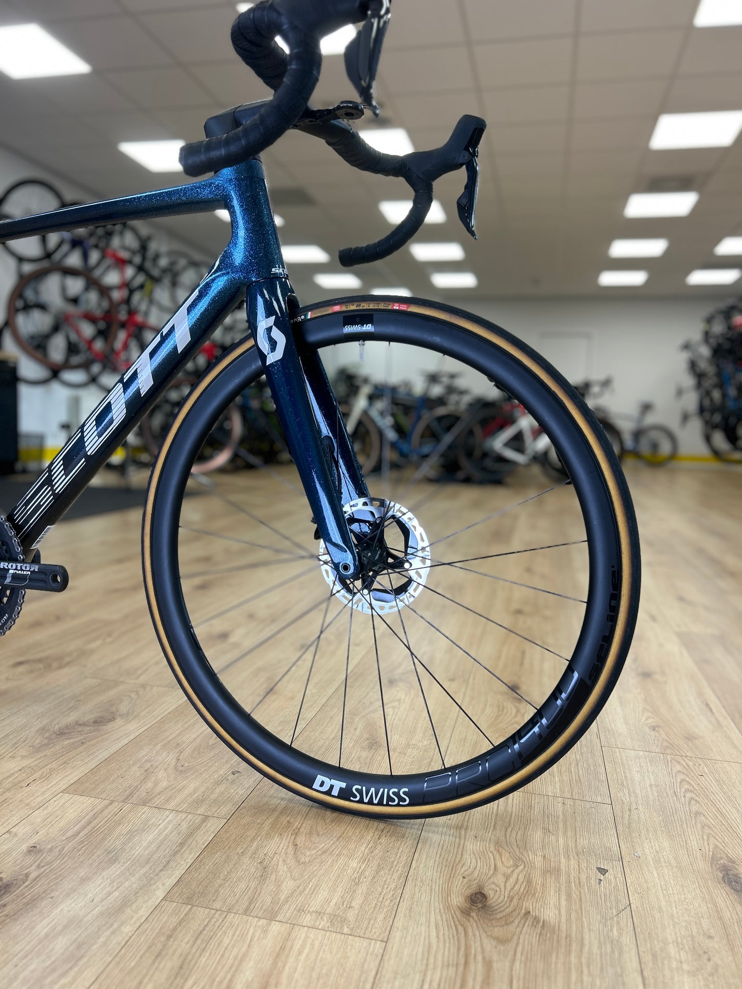 500km Scott Addict RC Pro Di2 Carbon Racefiets