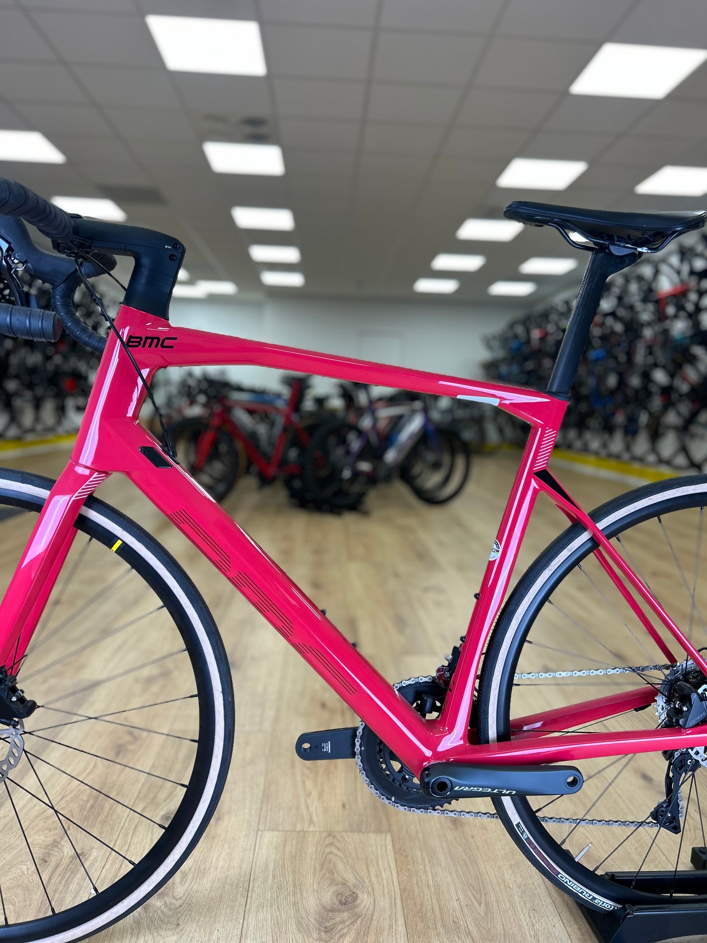 NEW - BMC Road Machine Ultegra Carbon Disc Racefiets
