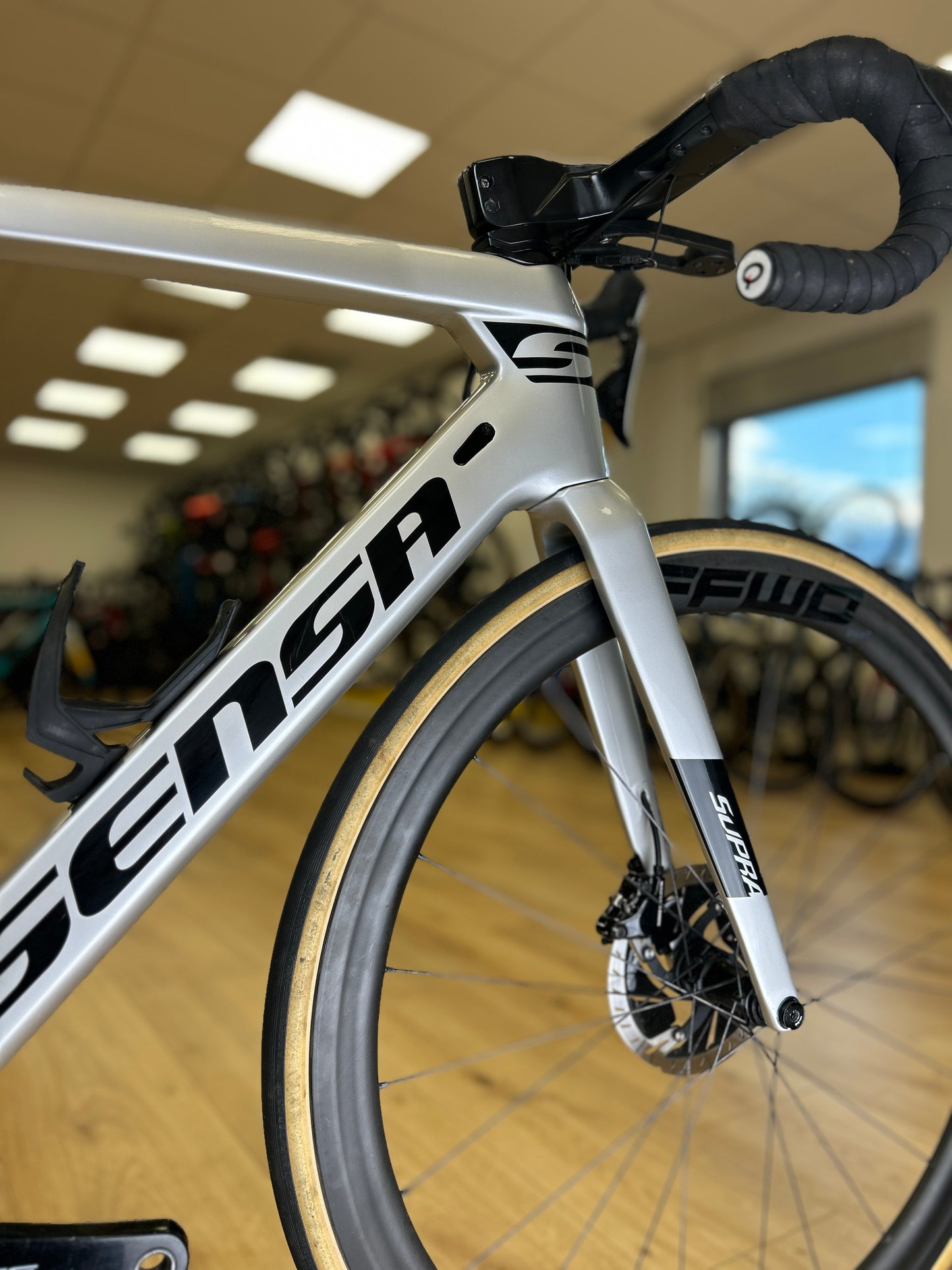 Sensa Giulia Evo Di2 Carbon Racefiets
