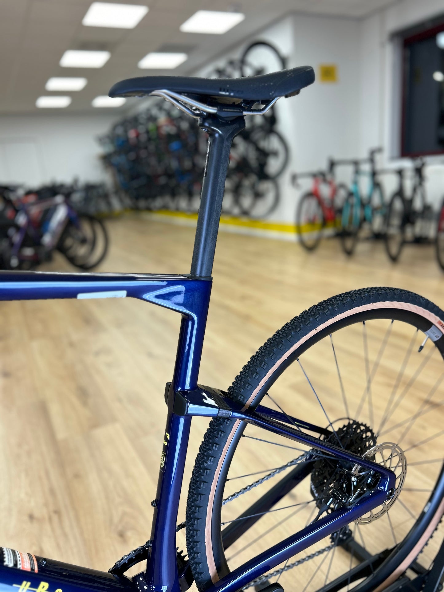 NIEUW - XL BMC URS TWO Disc Gravel Fiets