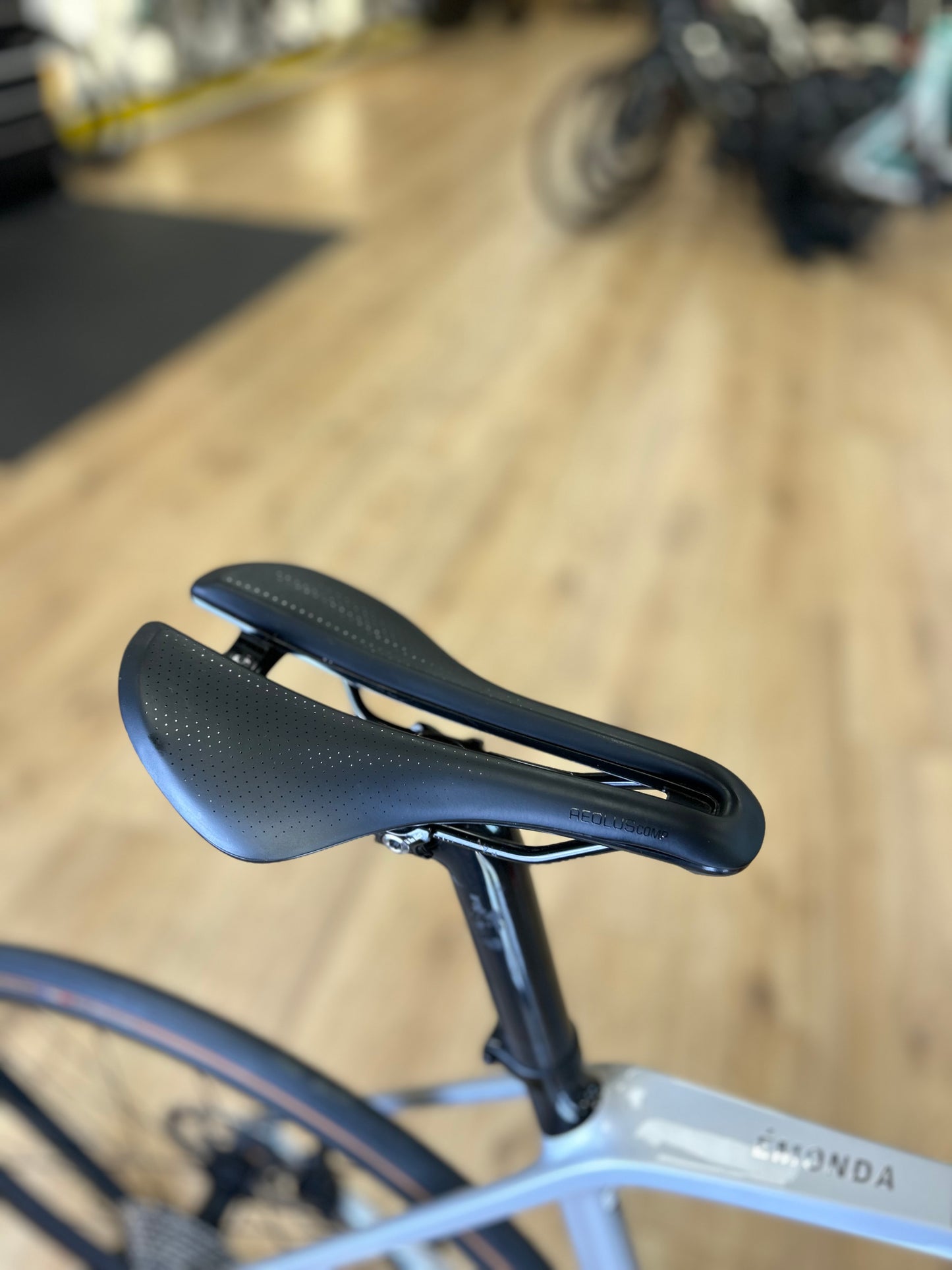 Trek Emonda SL6 Di2 Carbon Disc Racefiets