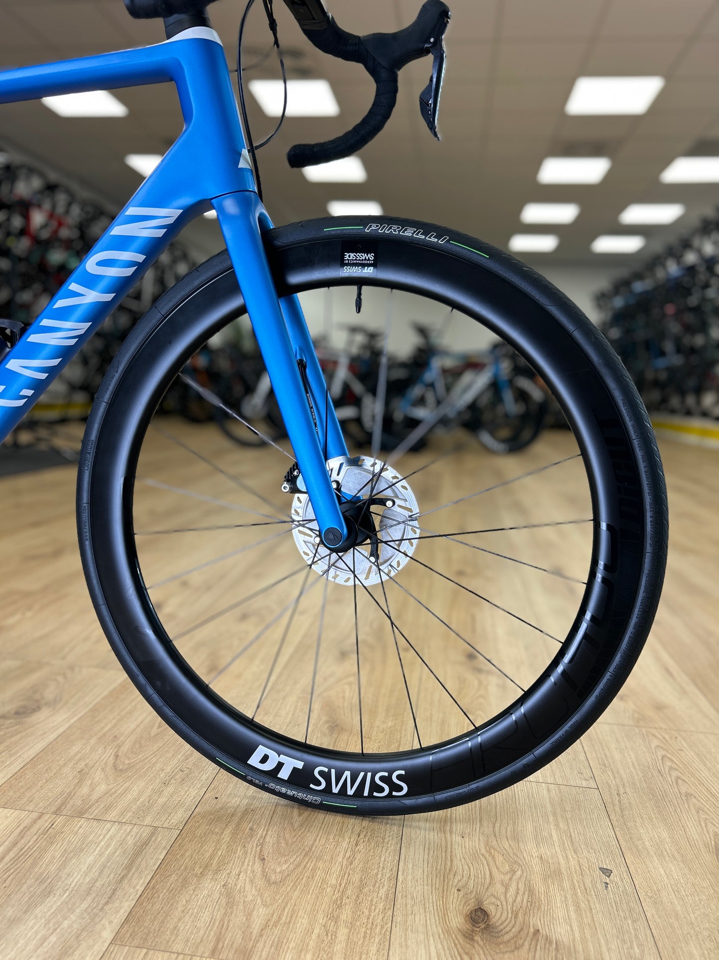 Canyon Ultimate CF SL Disc Di2 Carbon Racefiets