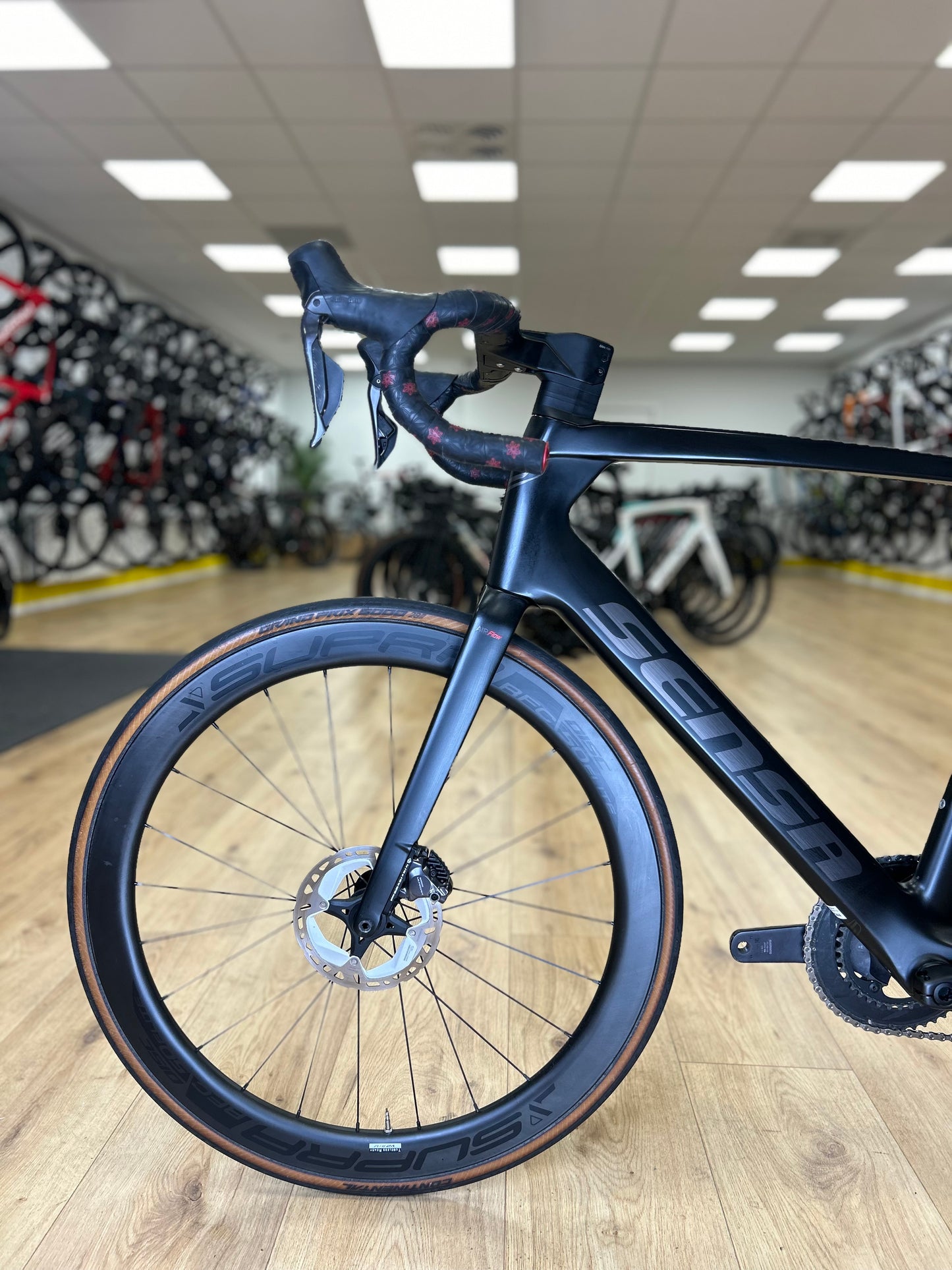 Sensa Giulia Evo Di2 Carbon Disc Racefiets