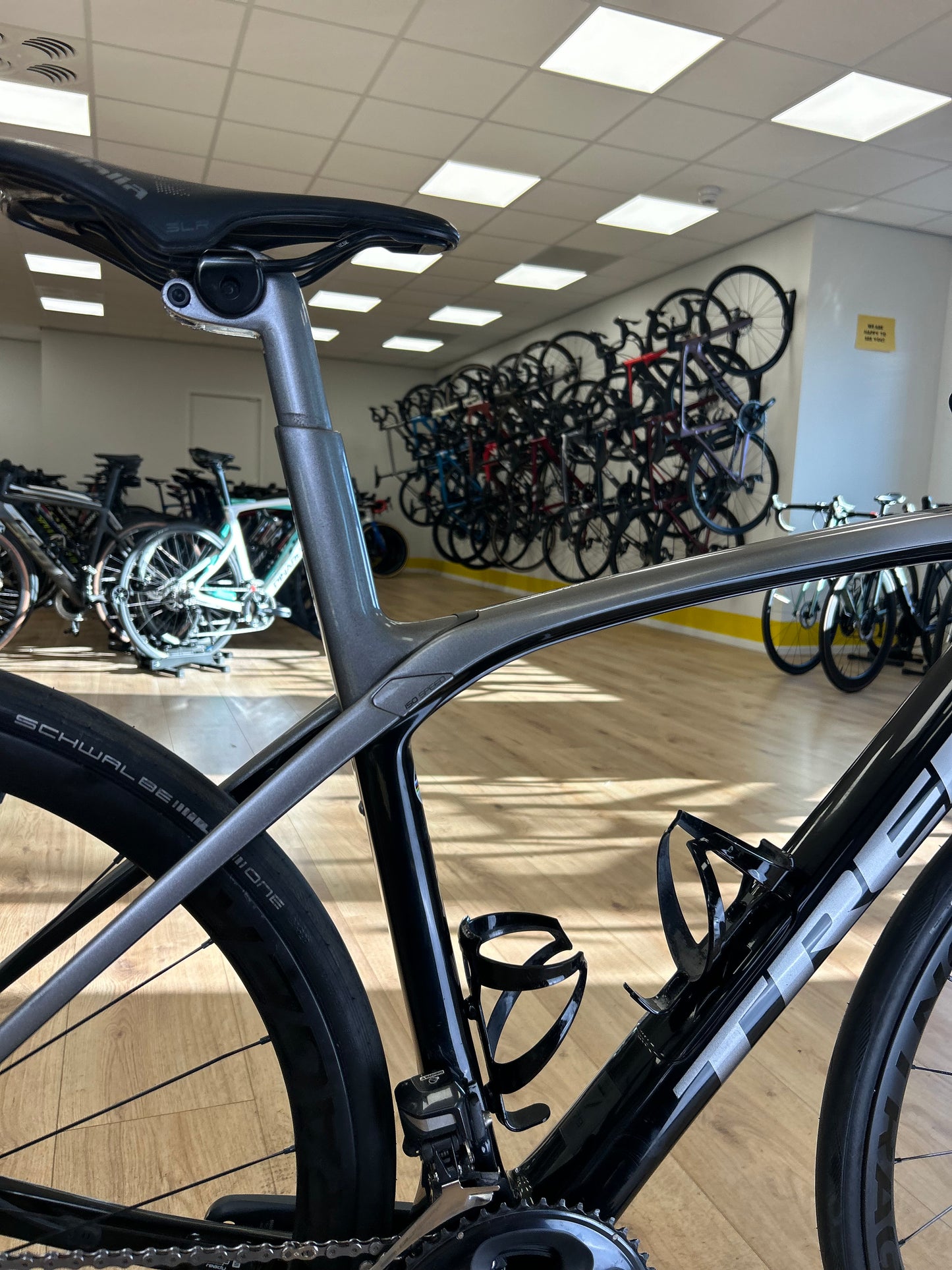 Trek Domane SLR7 Carbon Disc Racefiets