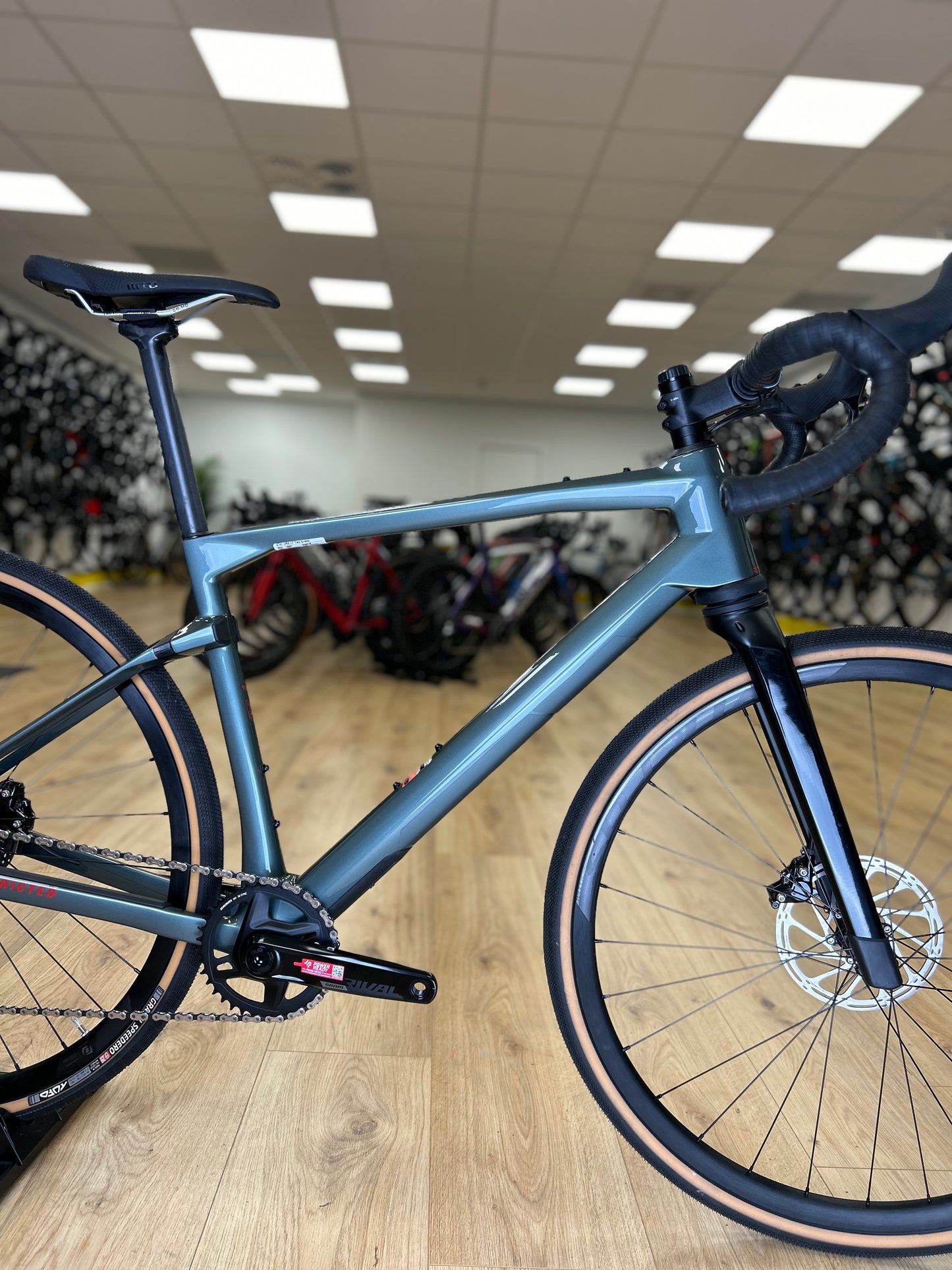 NIEUW - BMC URS RL Disc Carbon Gravel
