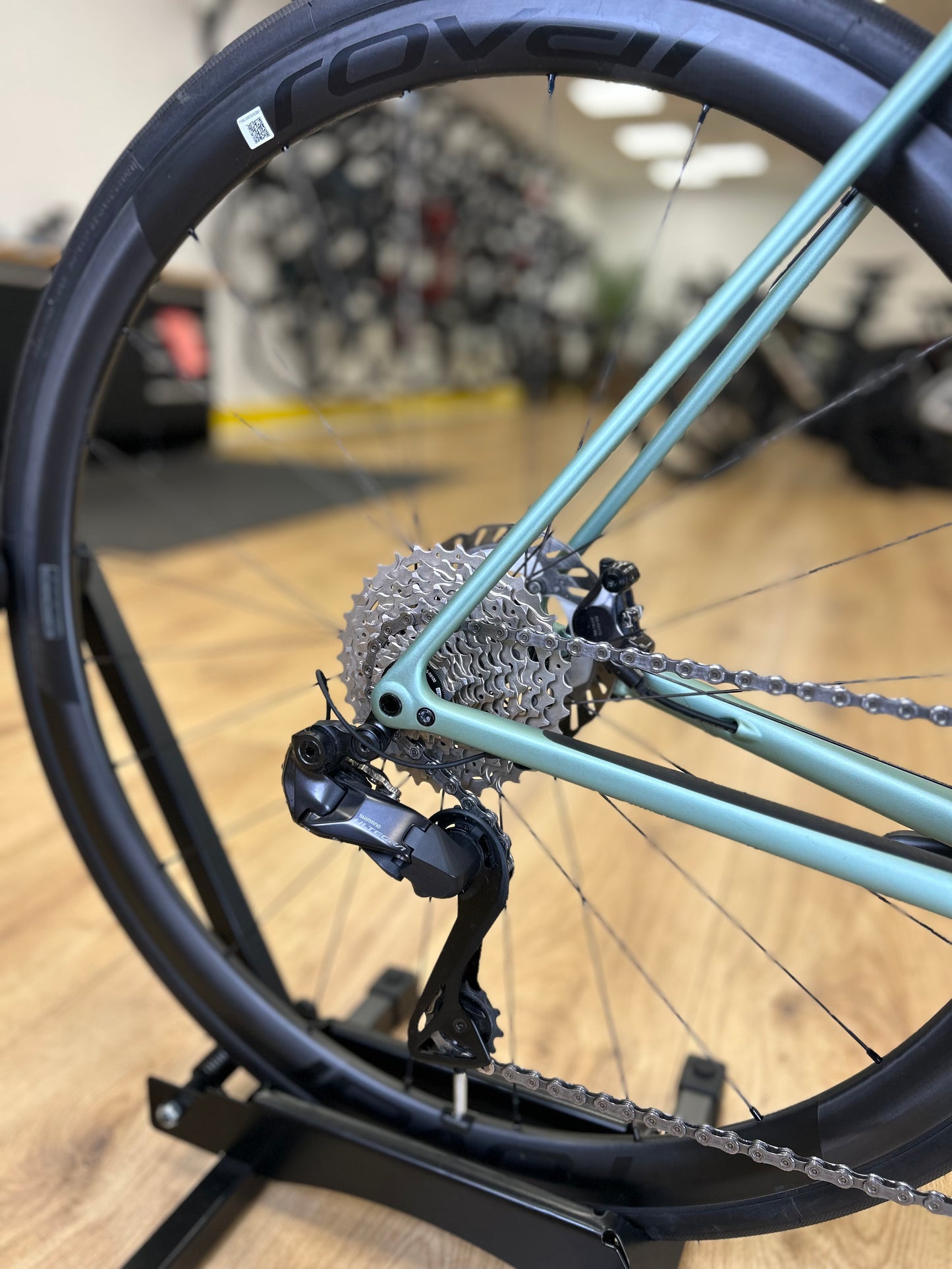 200km Specialized Aethos Pro Di2 Carbon Disc Racefiets