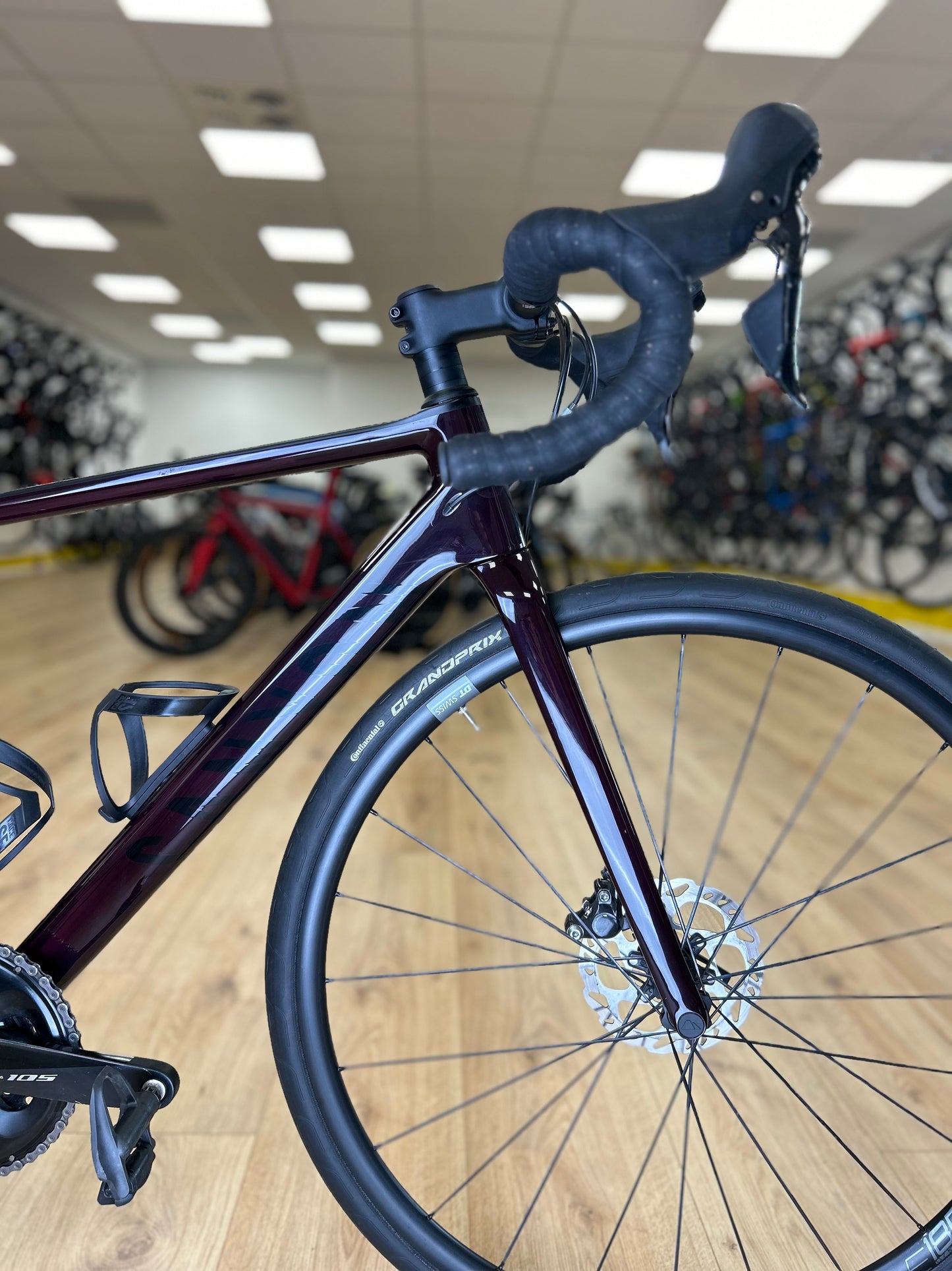 Canyon Endurace Disc Carbon Racefiets