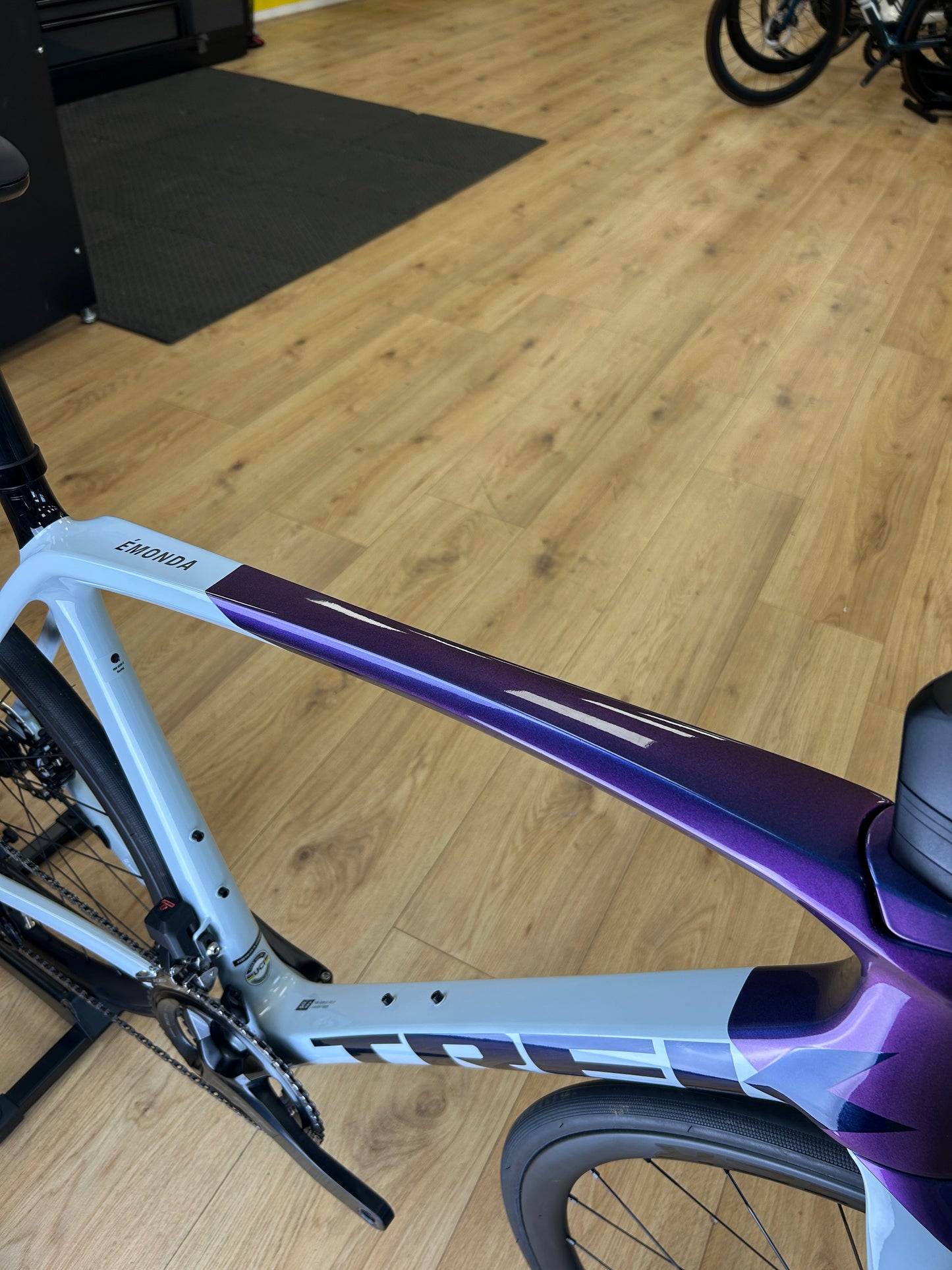 Showroom Model Trek Émonda SL 6 Di2 Carbon Racefiets