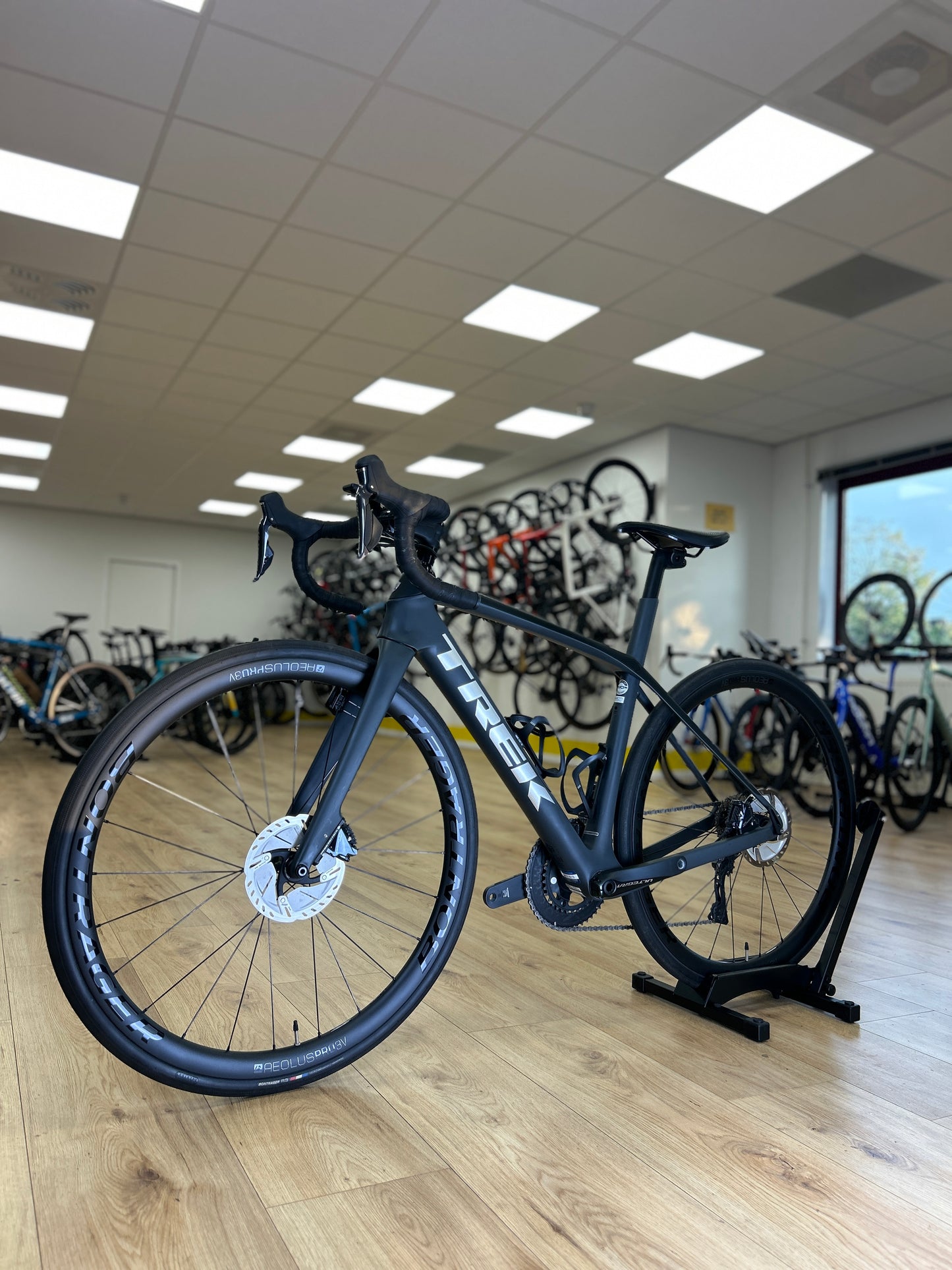 Trek Domane SL7 Di2 Carbon Racefiets