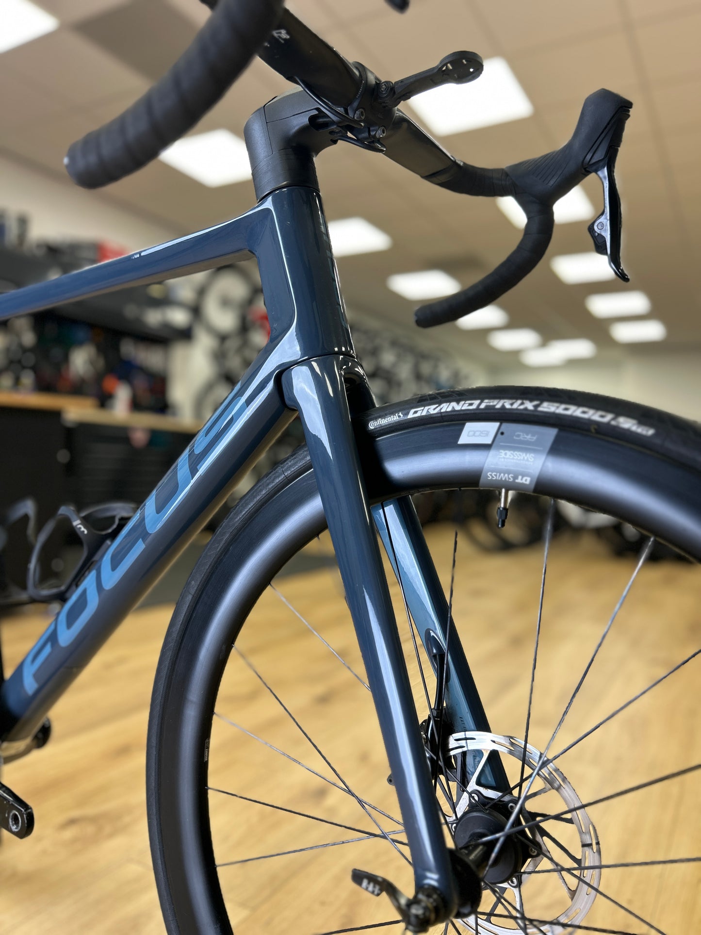 Focus Izalco MAX 9.7 AXS Carbon Racefiets
