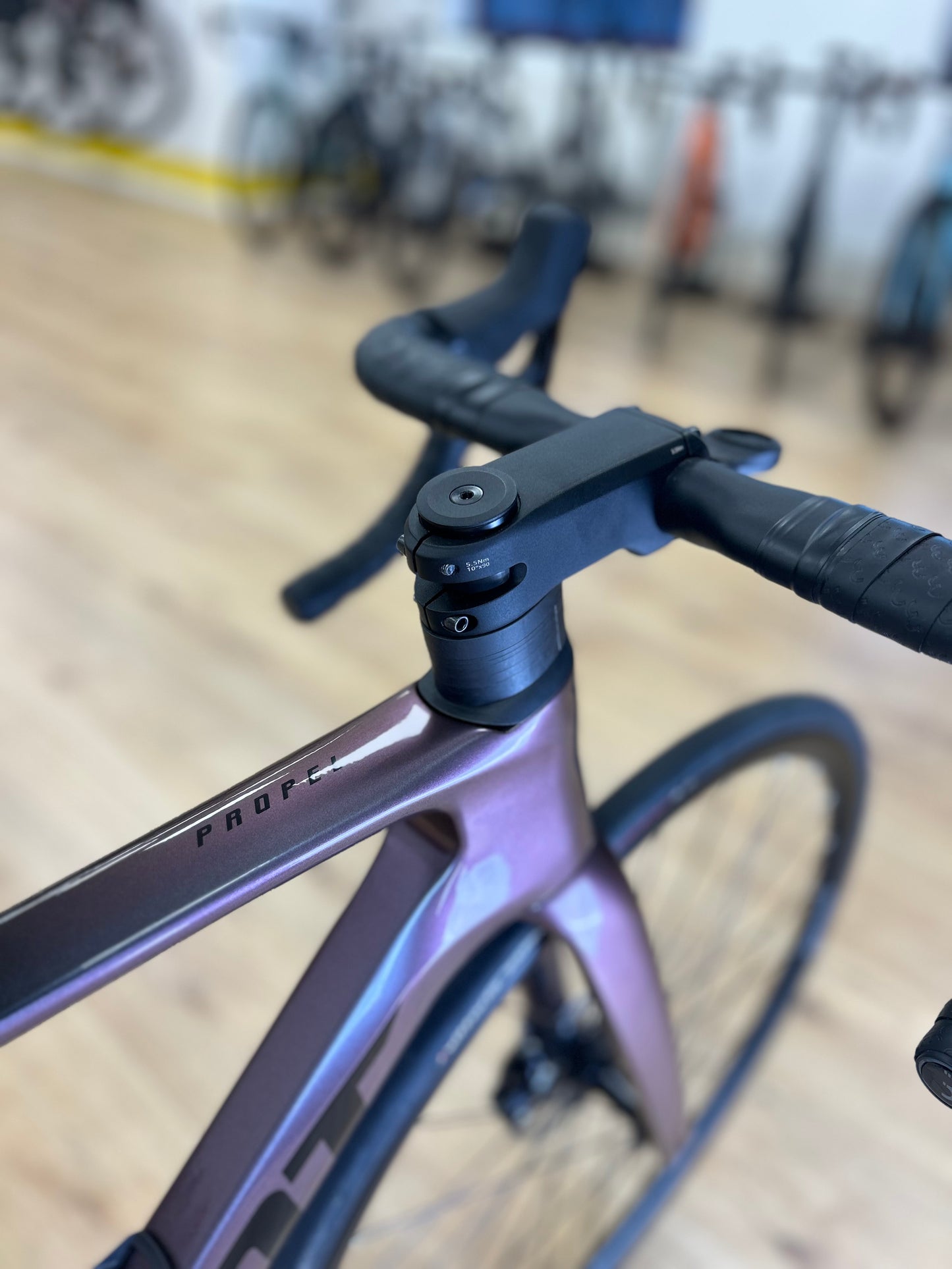 Giant Propel AXS Carbon Disc Racefiets