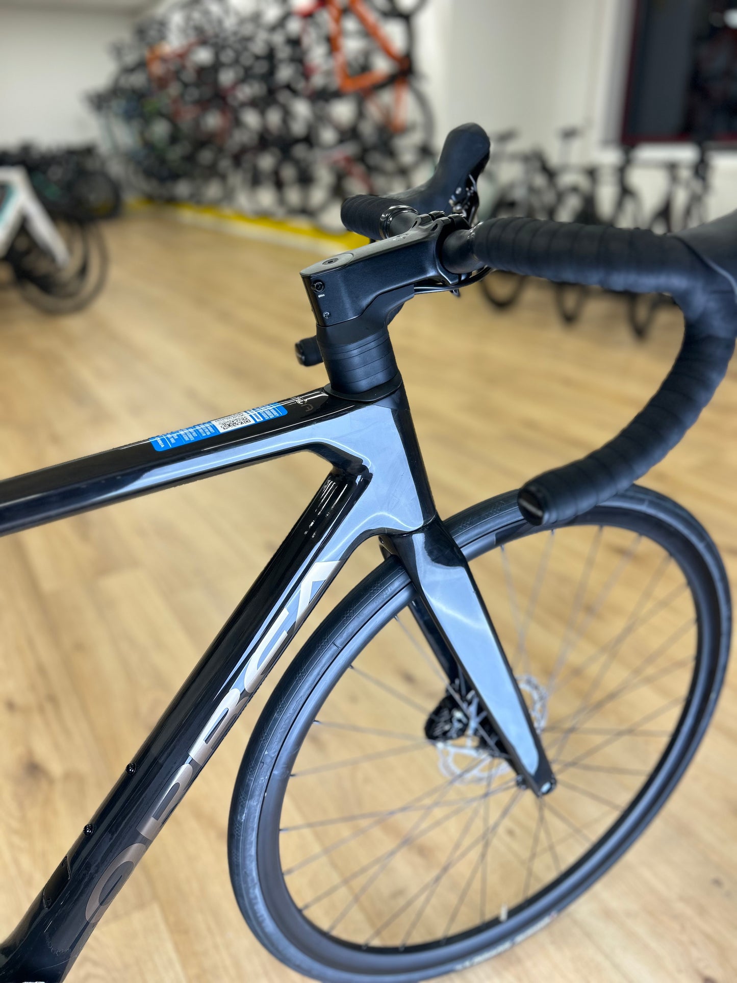 SHOWROOM MODEL Orbea Orca M30 Carbon Disc Racefiets