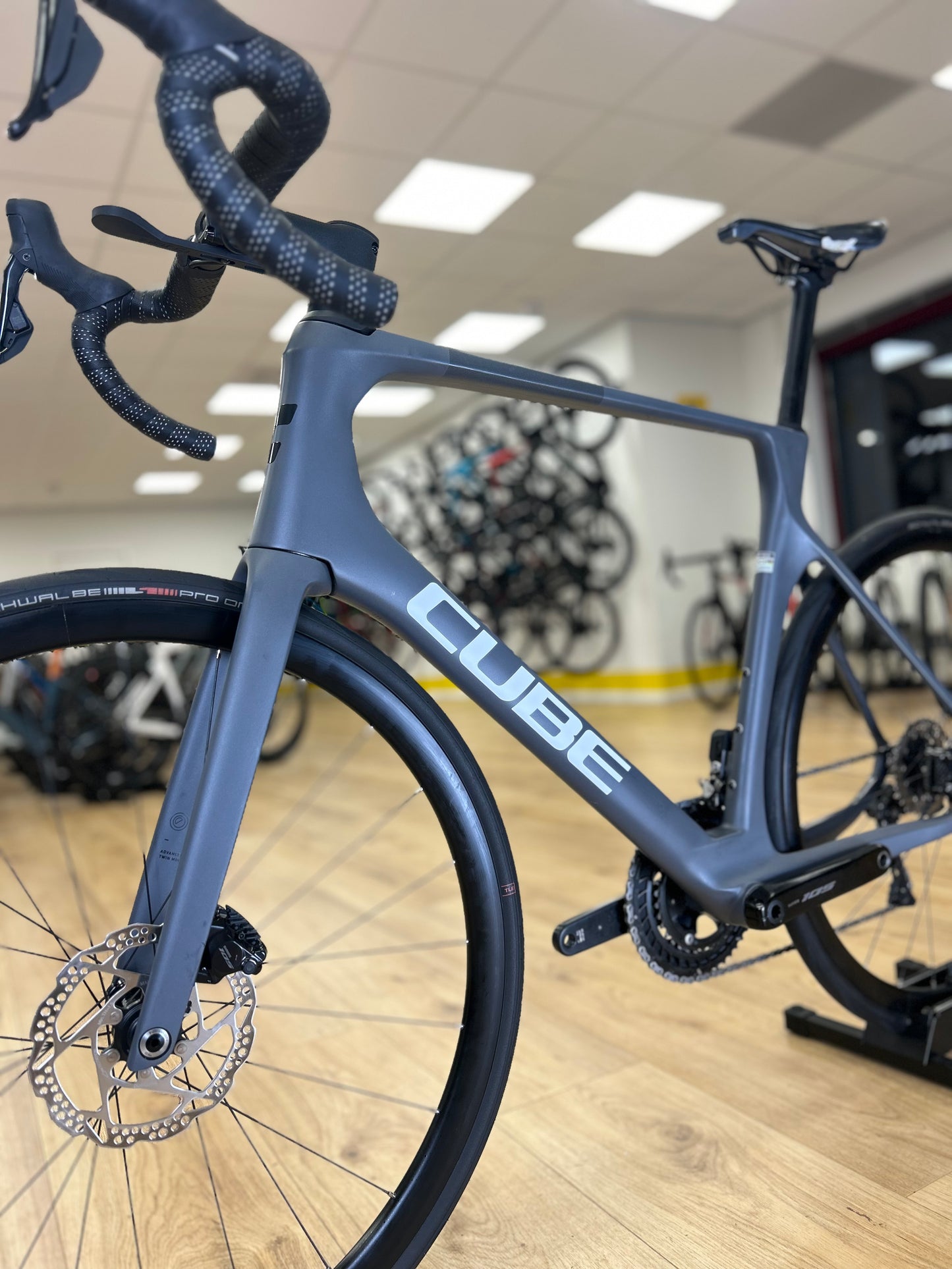 Cube Agree Di2 Carbon Racefiets