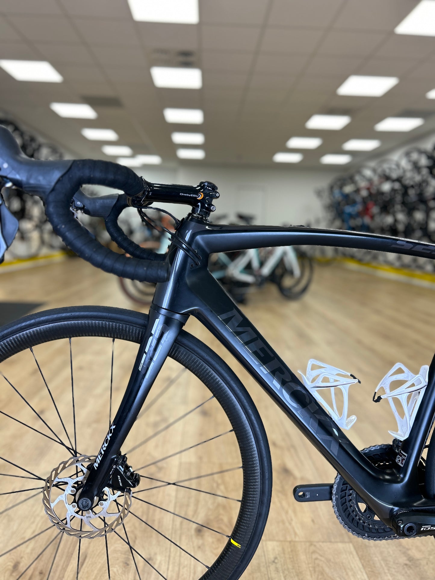 Eddy Merckx EM525 Disc Carbon Racefiets