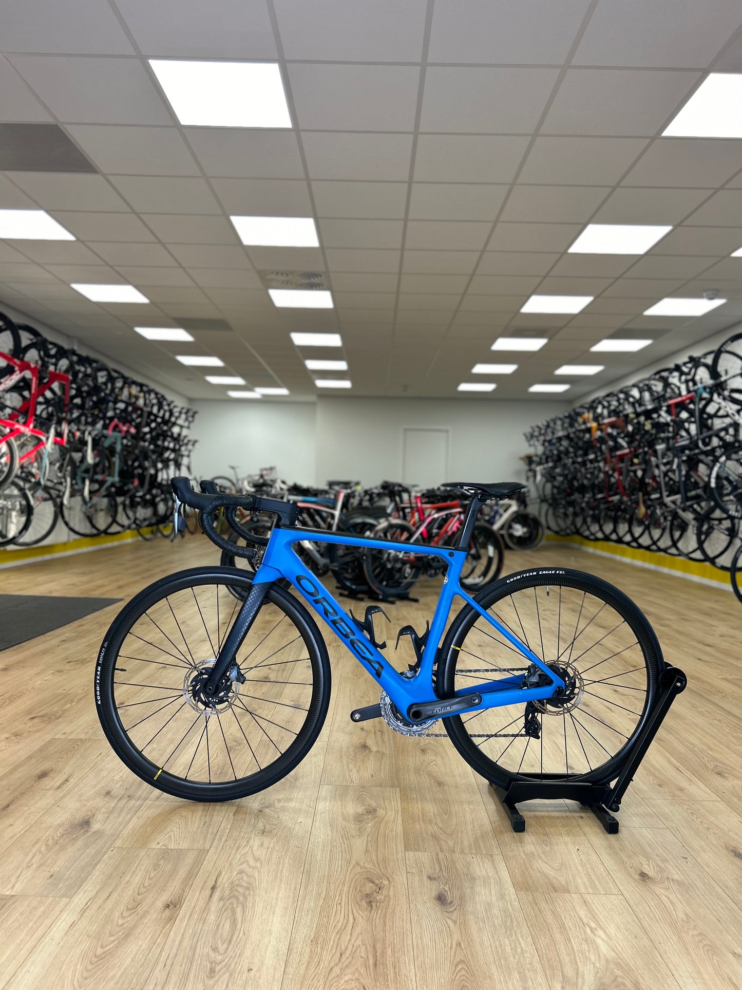 Orbea Orca M21 Full Carbon AXS disc Road Bike