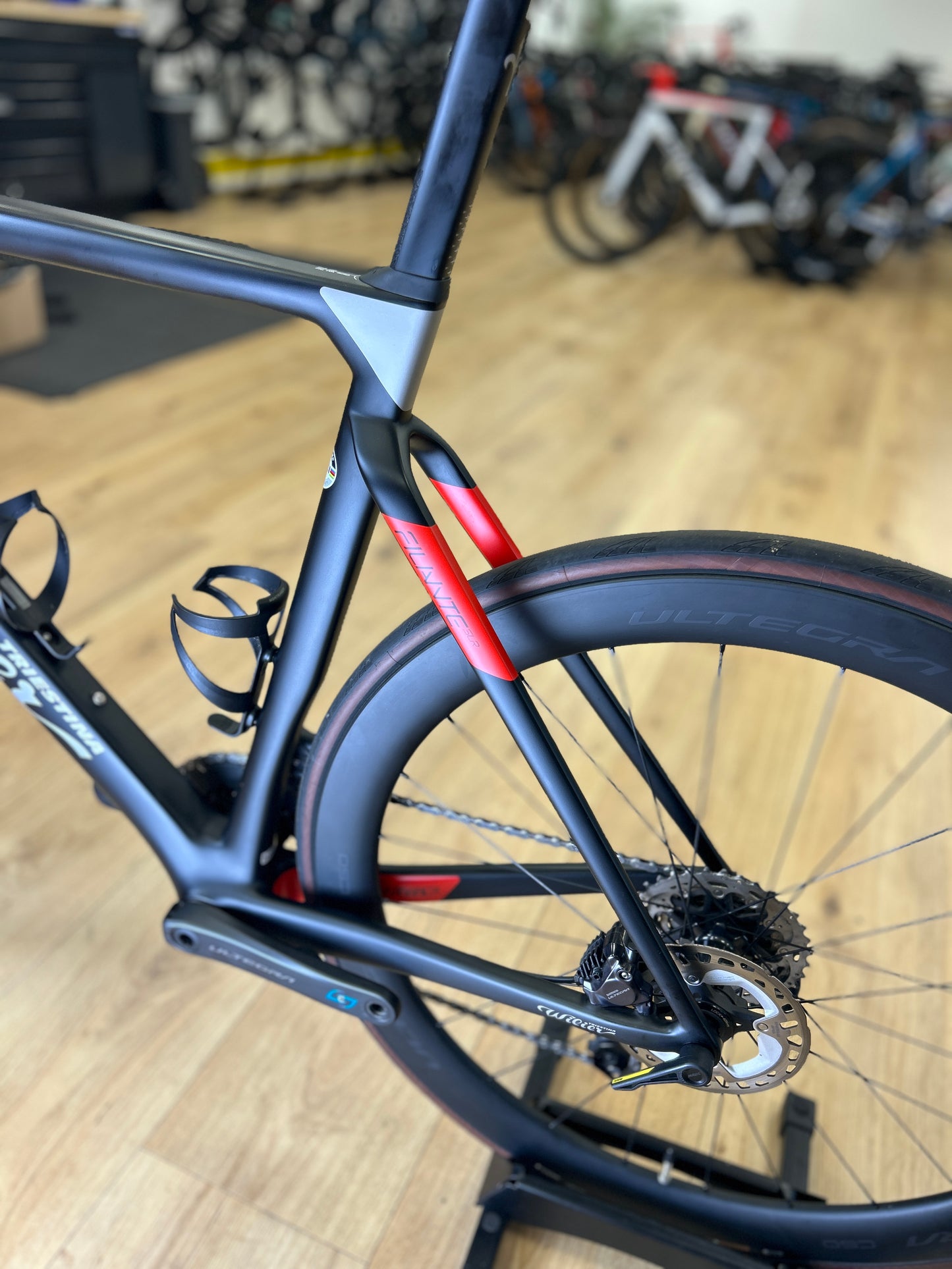 2000km Wilier Filante SLR Di2 Carbon Racefiets