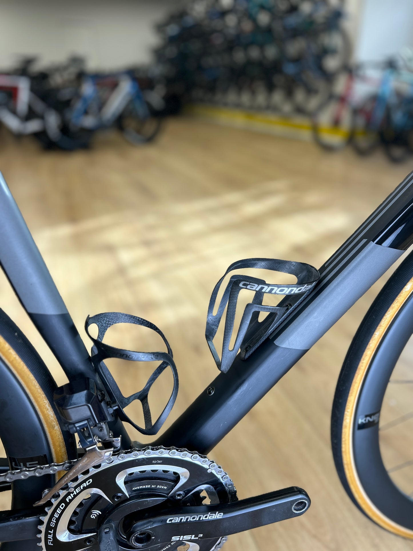 Cannondale SuperSix EVO Hi-MOD Di2 Carbon Racefiets