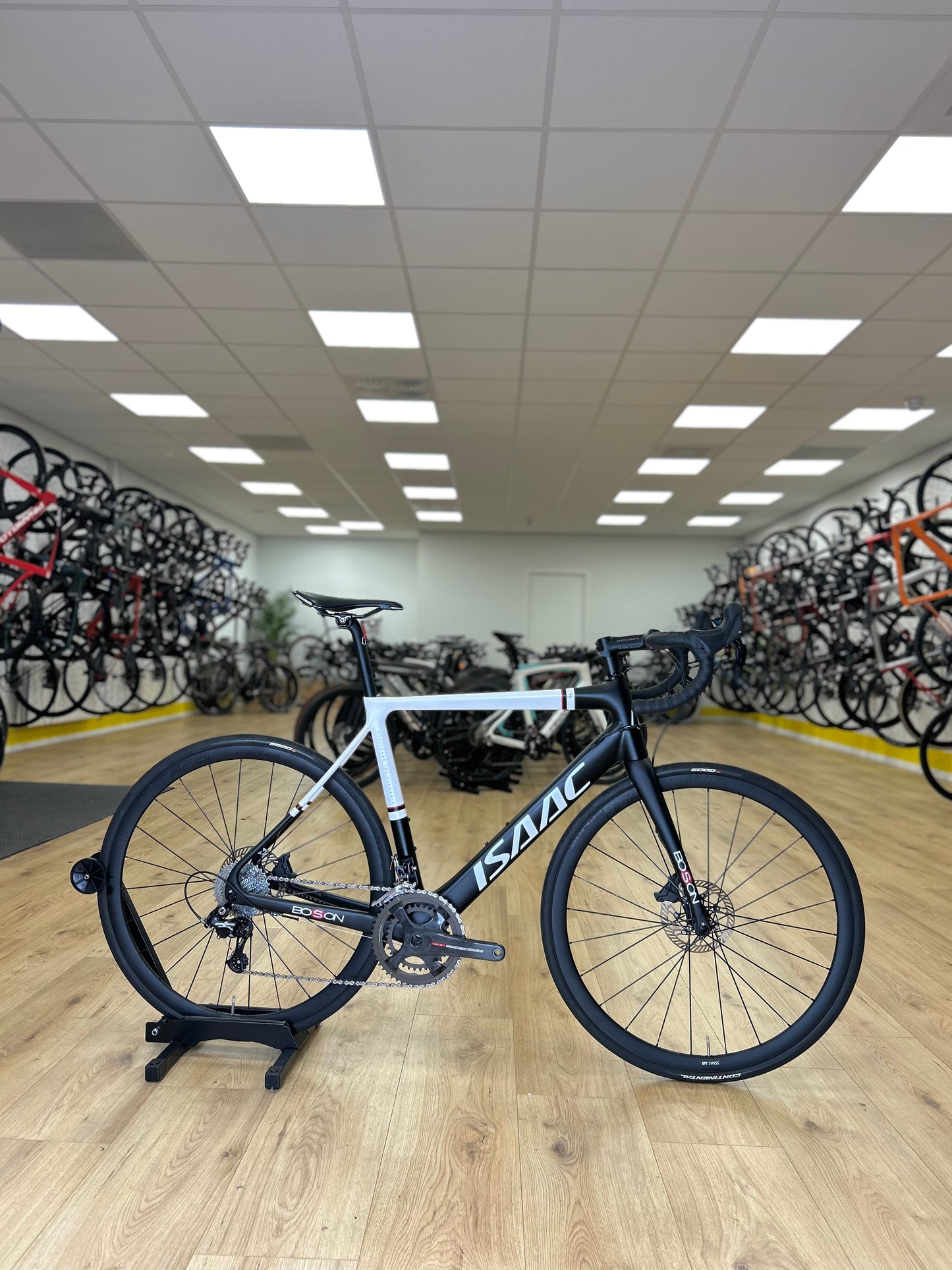 Isaac Boson Carbon Disc Racefiets
