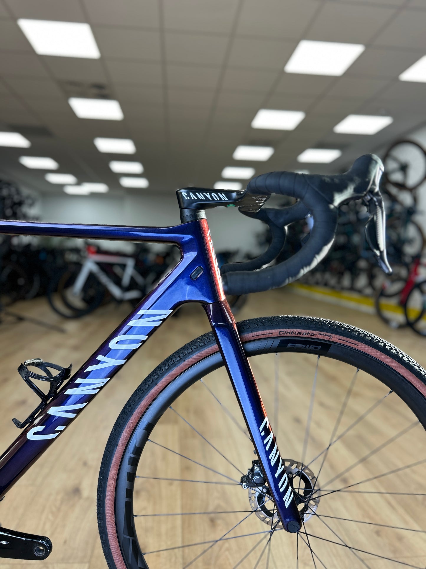 Canyon Inflite CFR Di2 Carbon