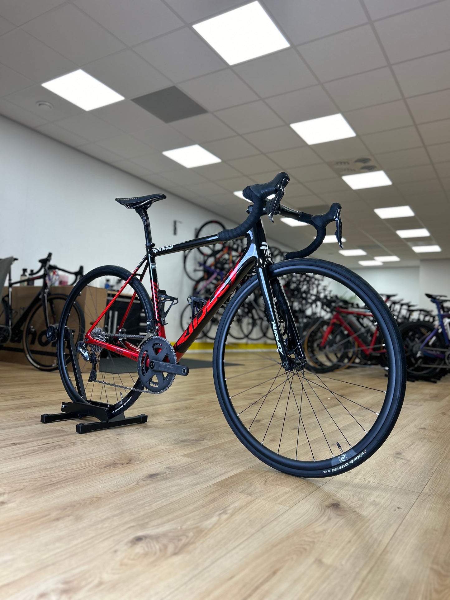 Ridley Helium Di2 Carbon Disc Racefiets