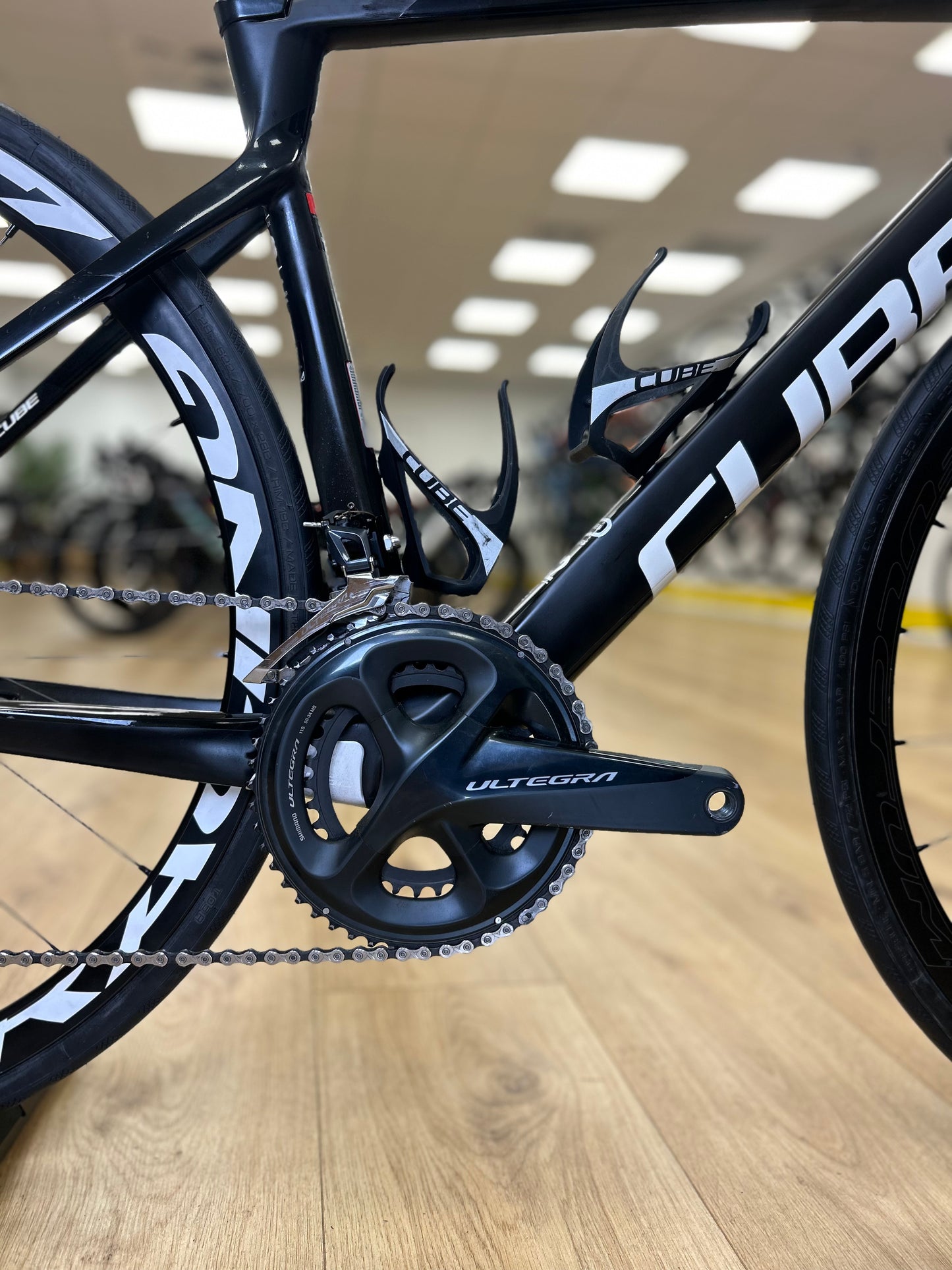 Cube Agree Ultegra Carbon Disc Racefiets