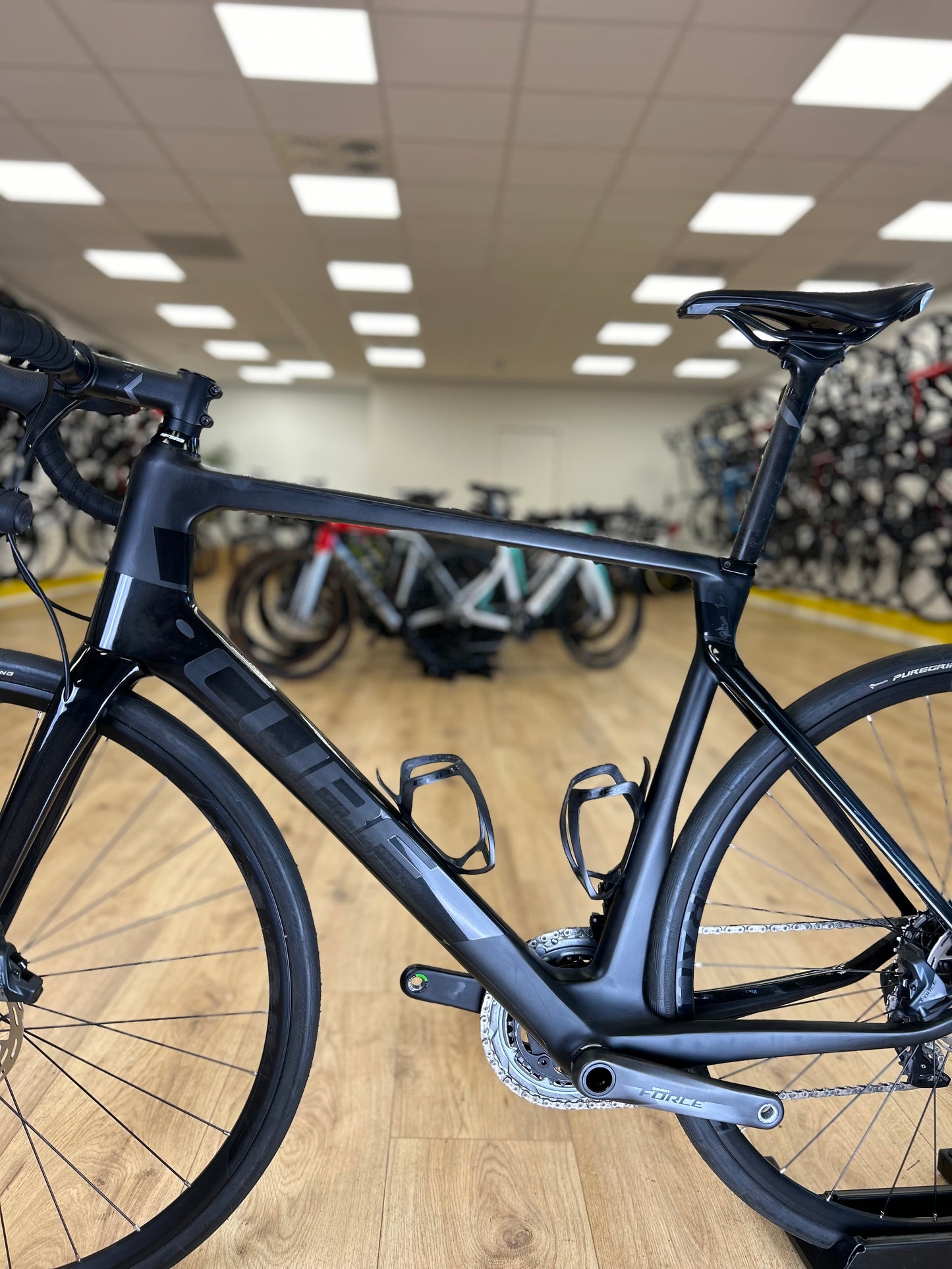 Cube Agree SLT PM AXS Carbon Disc Racefiets