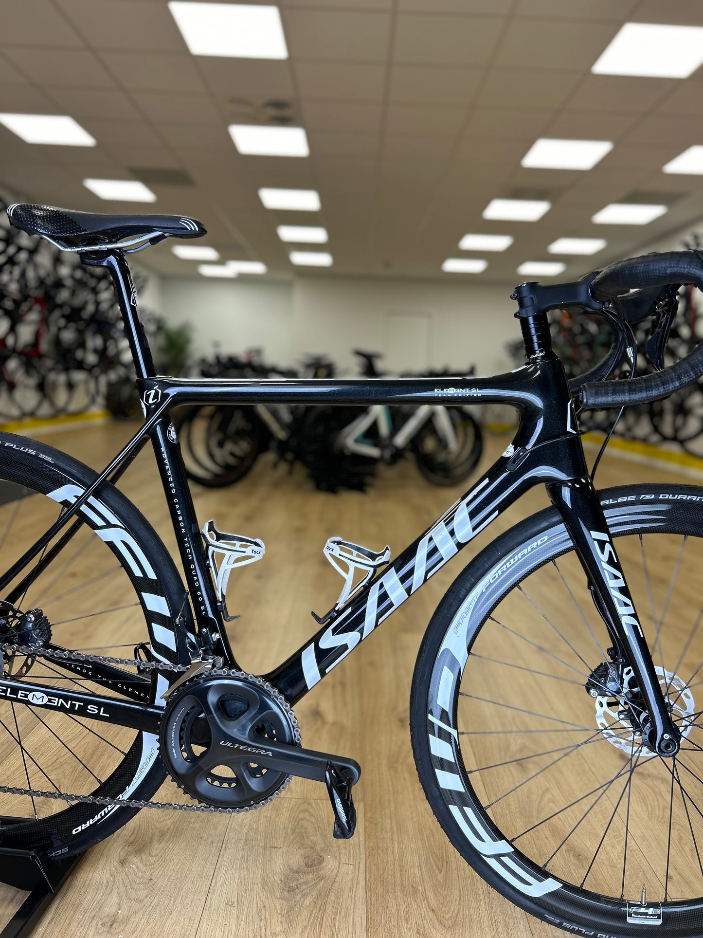 Isaac Element FFWD Ultegra Carbon Disc Racefiets