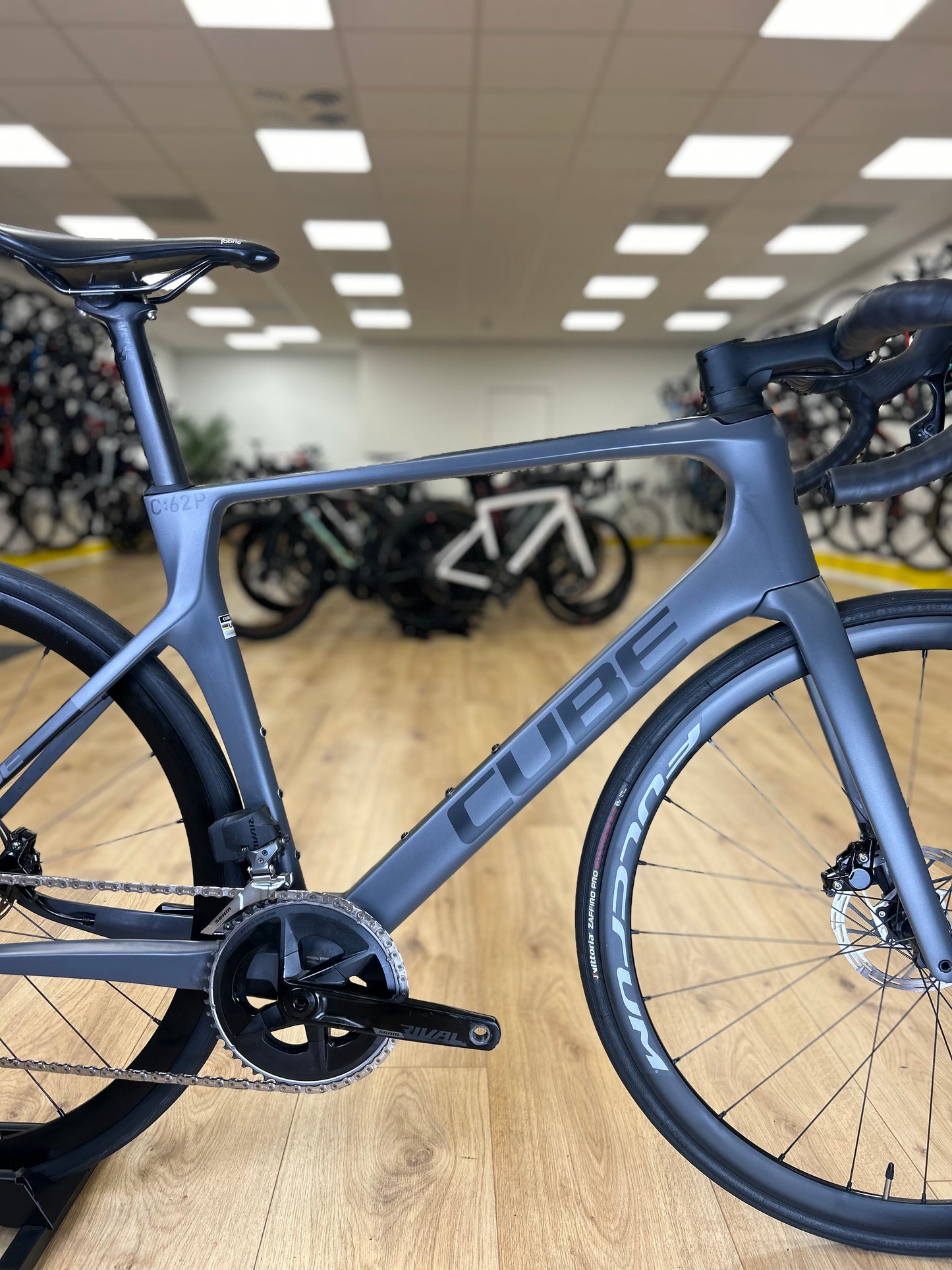 Cube Agree C62 AXS Carbon Disc Racefiets
