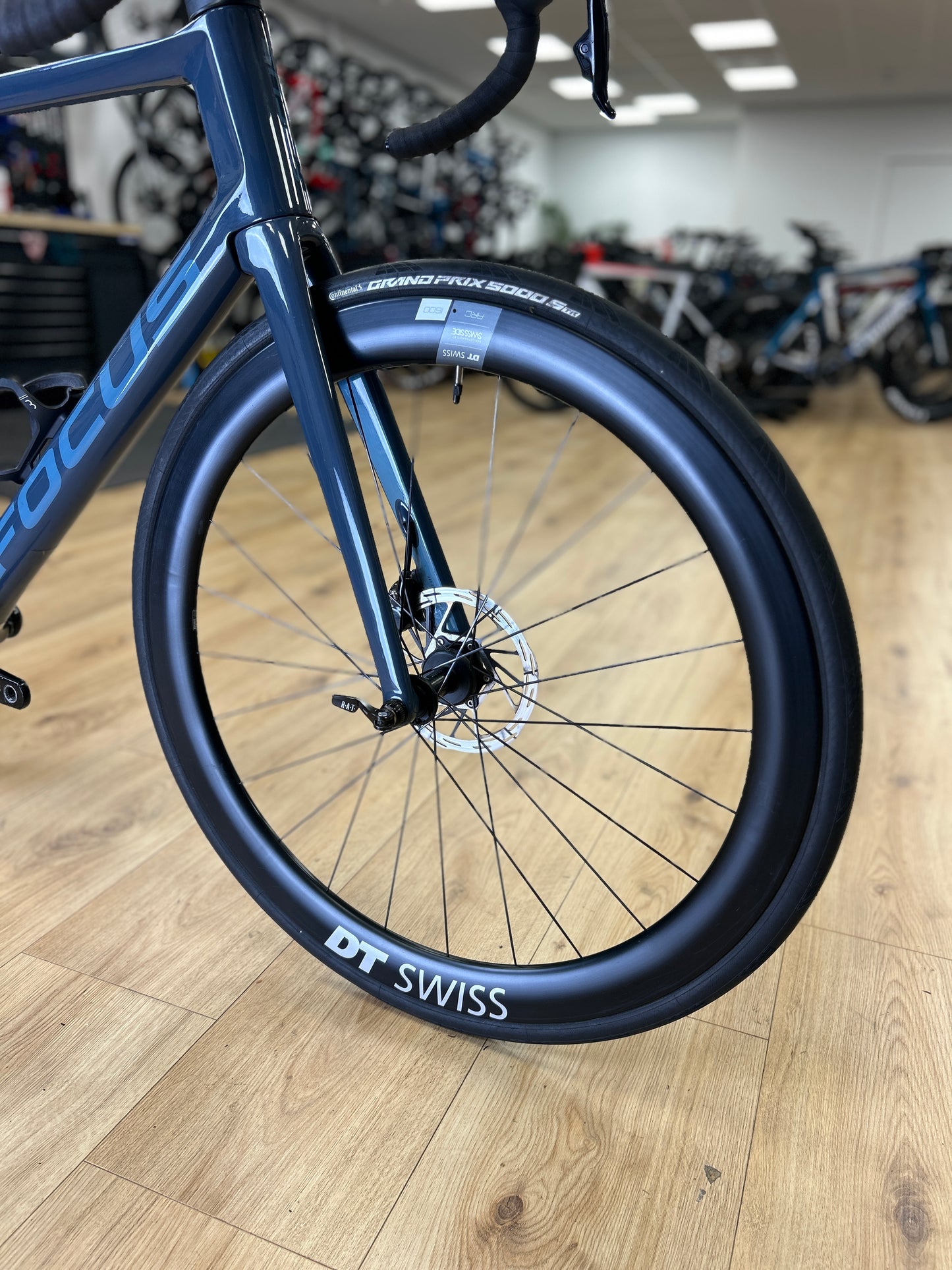 Focus Izalco MAX 9.7 AXS Carbon Racefiets